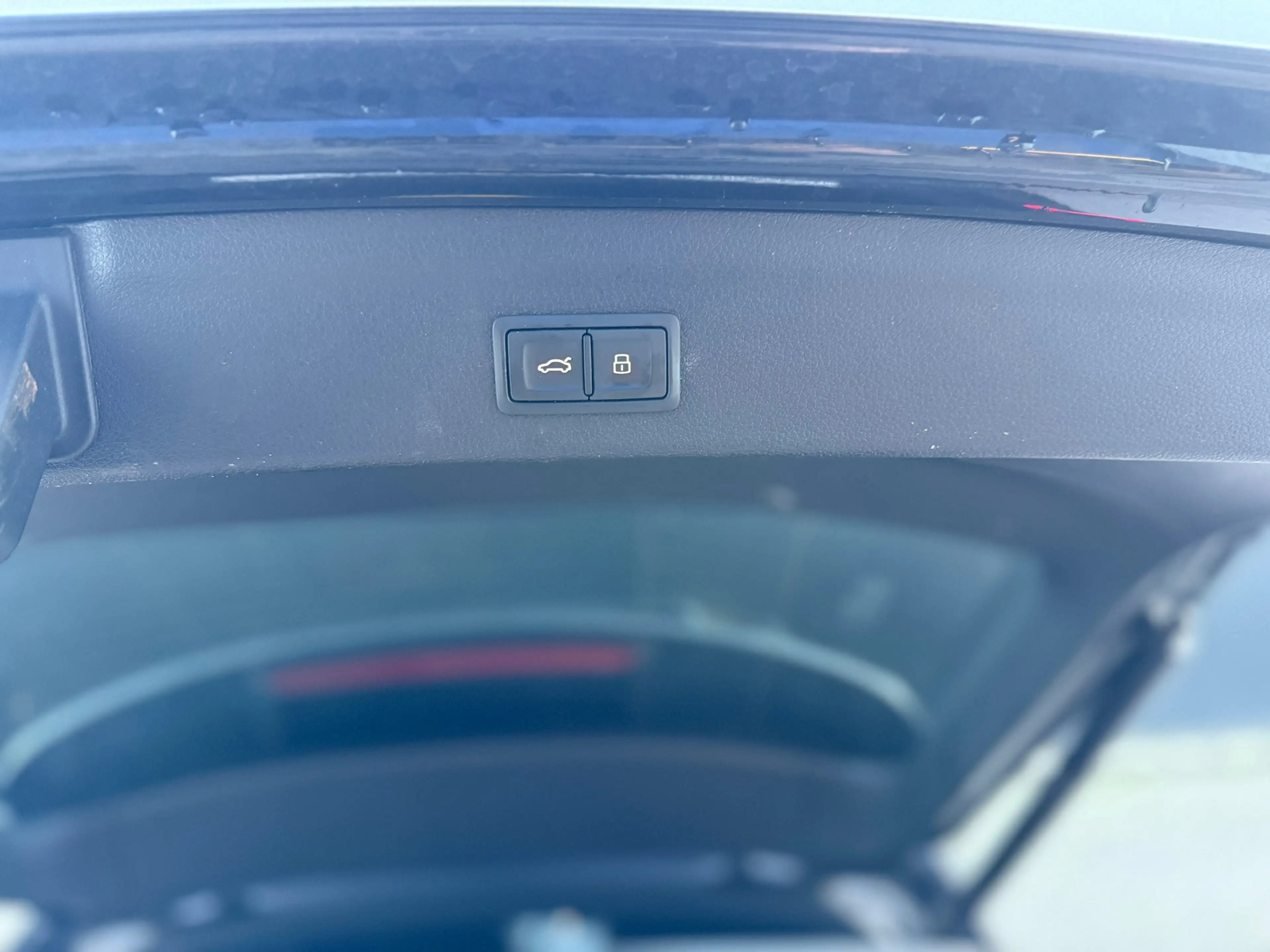 Audi Q3 45 TFSI e S Pano Sonos 360 Keyless Alcantara Trekh — photo 16