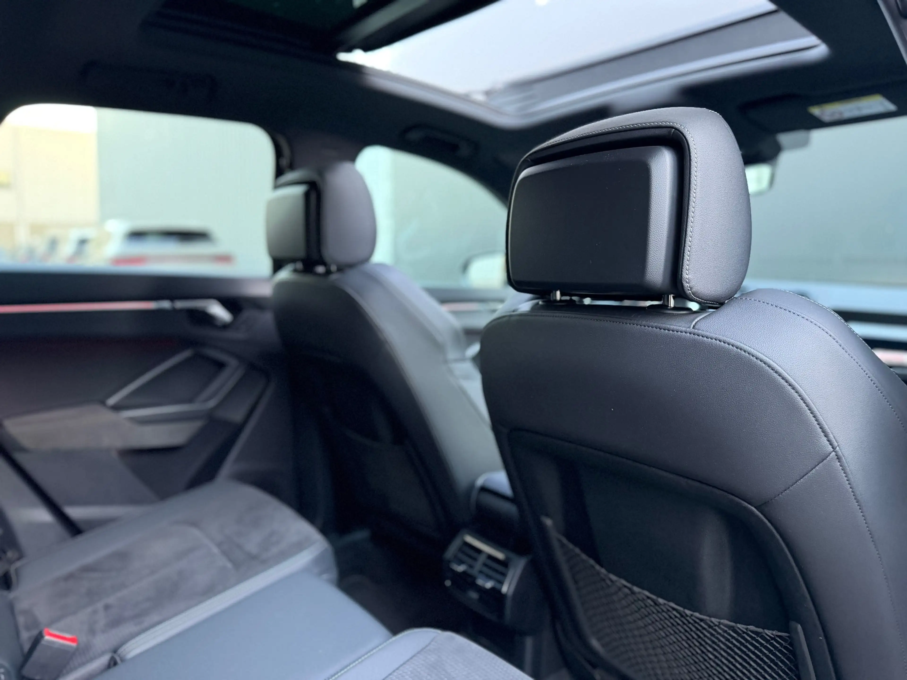 Audi Q3 45 TFSI e S Pano Sonos 360 Keyless Alcantara Trekh — photo 29