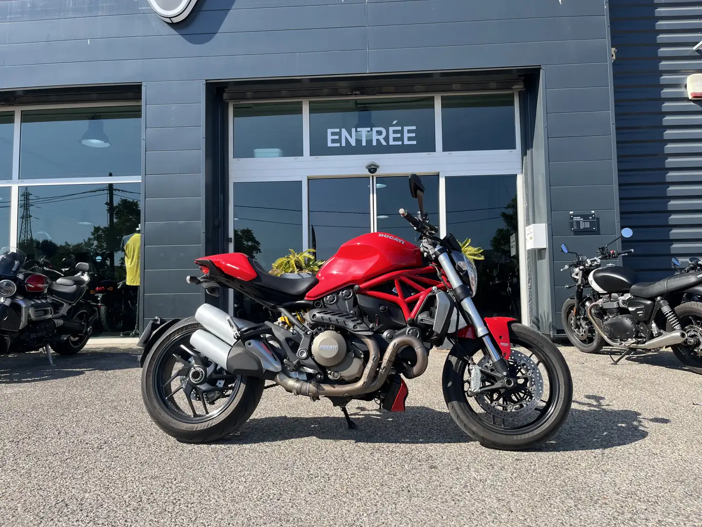 Ducati Monster 1200 Rosso - 1