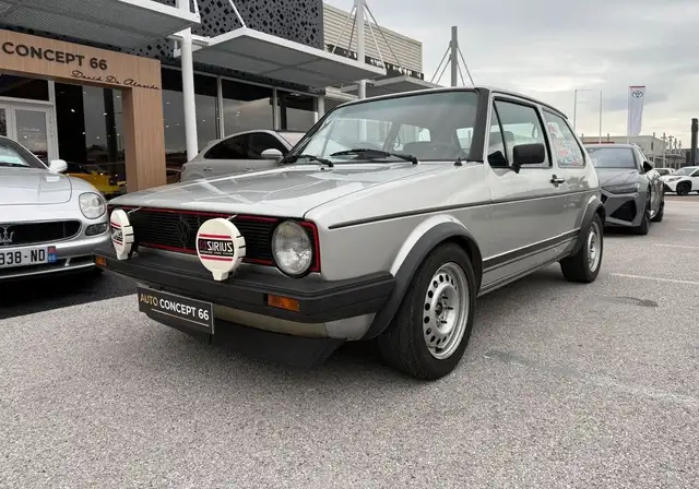 Volkswagen Golf 1 GTI 112 Ch