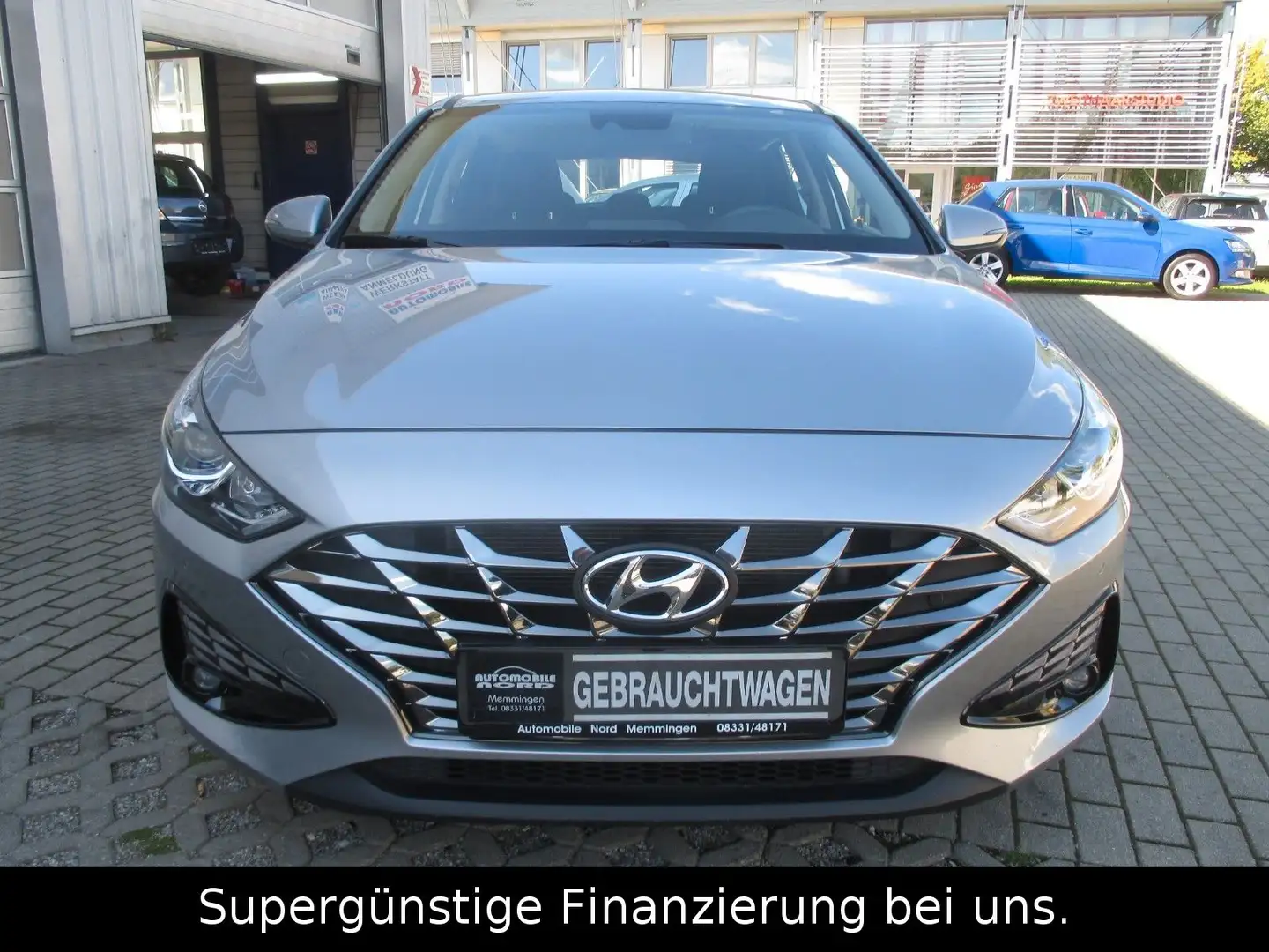 Hyundai i30 Trend ,KLIMA,GARANTIE,1-HAND Silber - 2