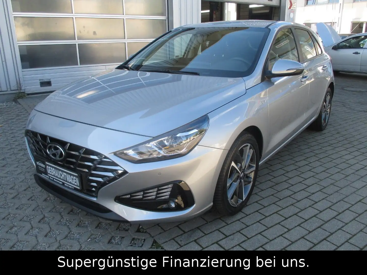Hyundai i30 Trend ,KLIMA,GARANTIE,1-HAND Silber - 1