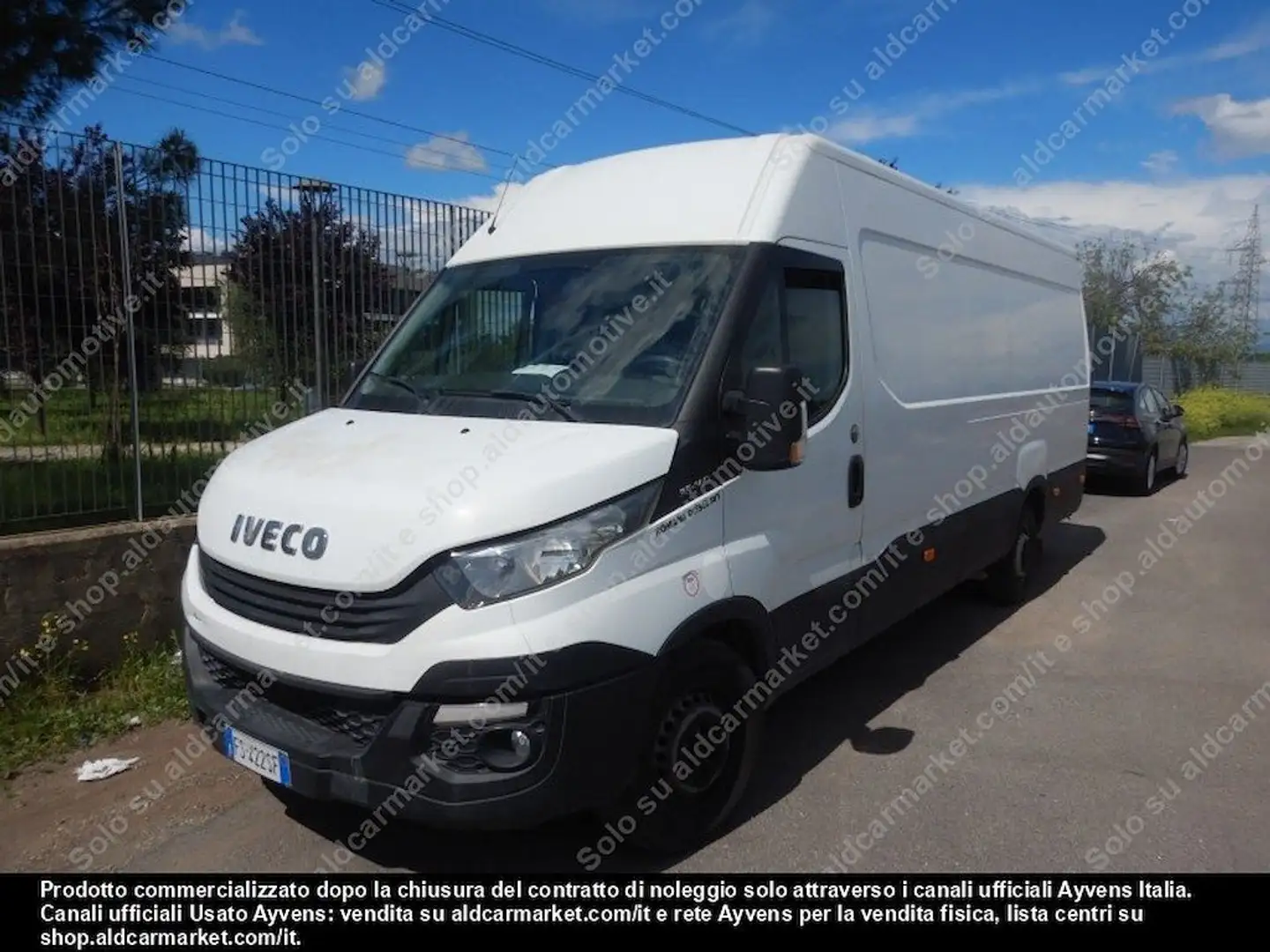 Iveco Daily 35S14V 2.3 HPT PL-TM Furgone-PASSO LUNGO-L4-H2 Bianco - 1
