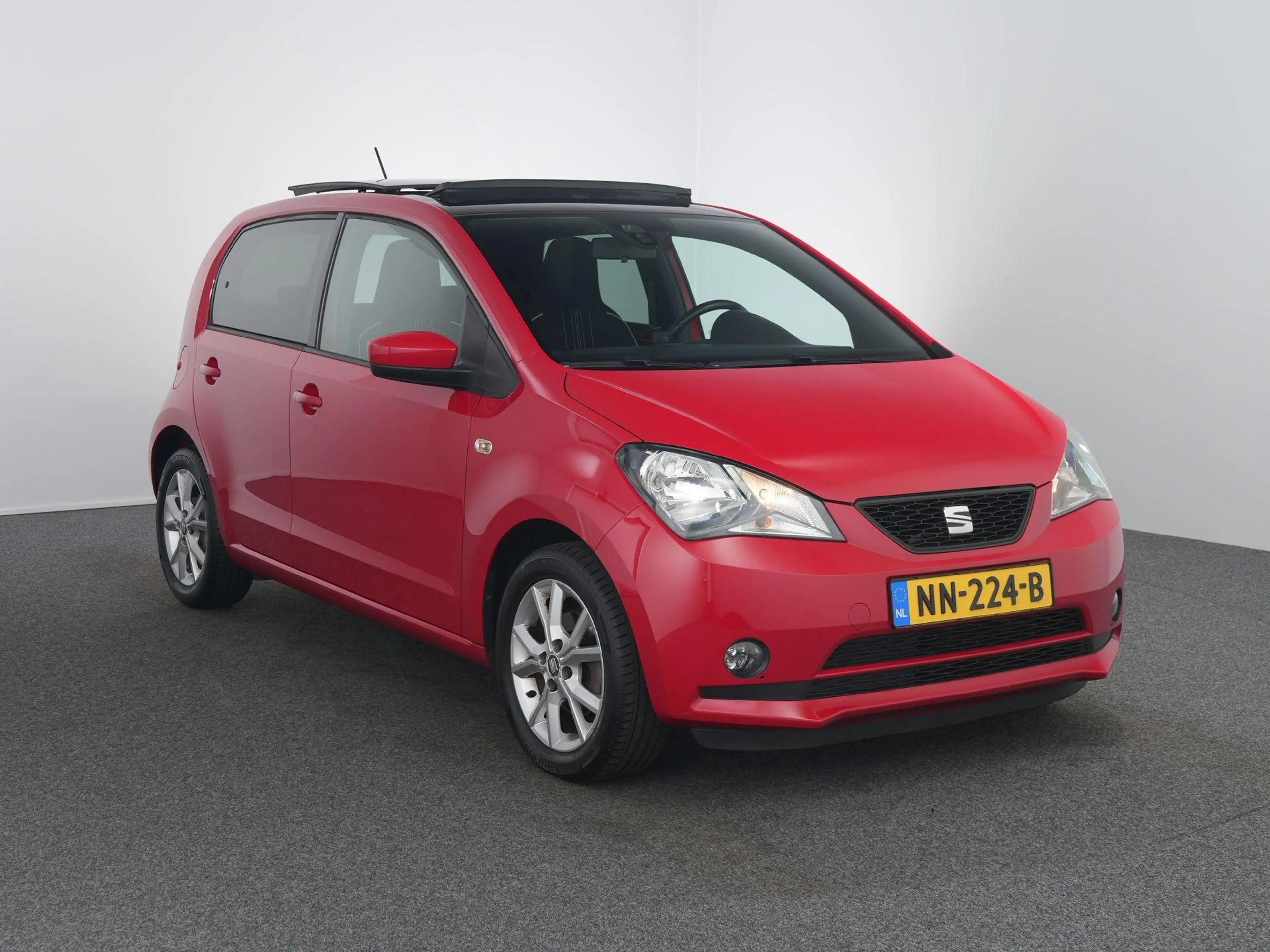 SEAT Mii 1.0 Sport Connect | Pano | Cruise | Airco | Blueth — photo 9