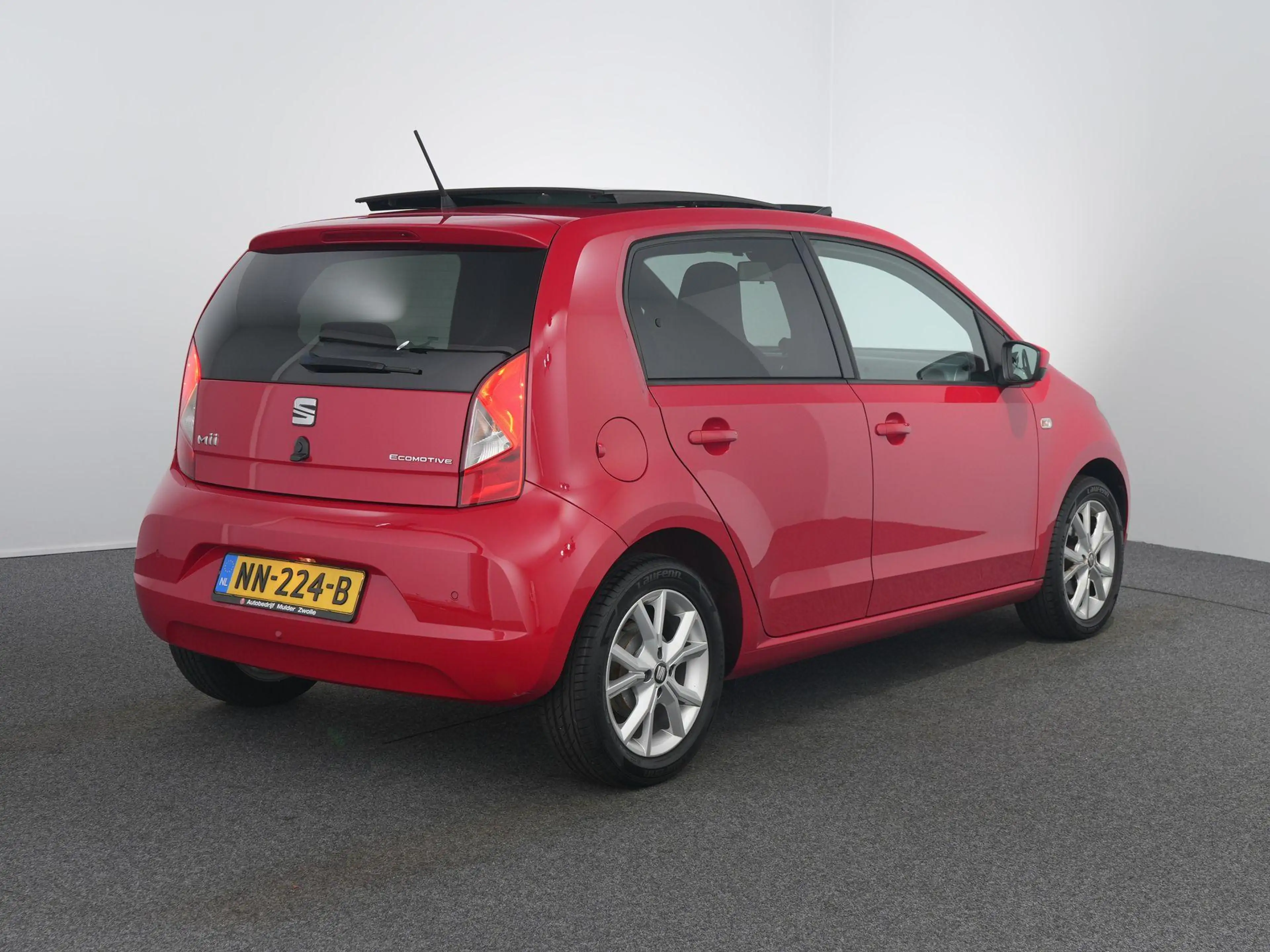 SEAT Mii 1.0 Sport Connect | Pano | Cruise | Airco | Blueth — photo 2