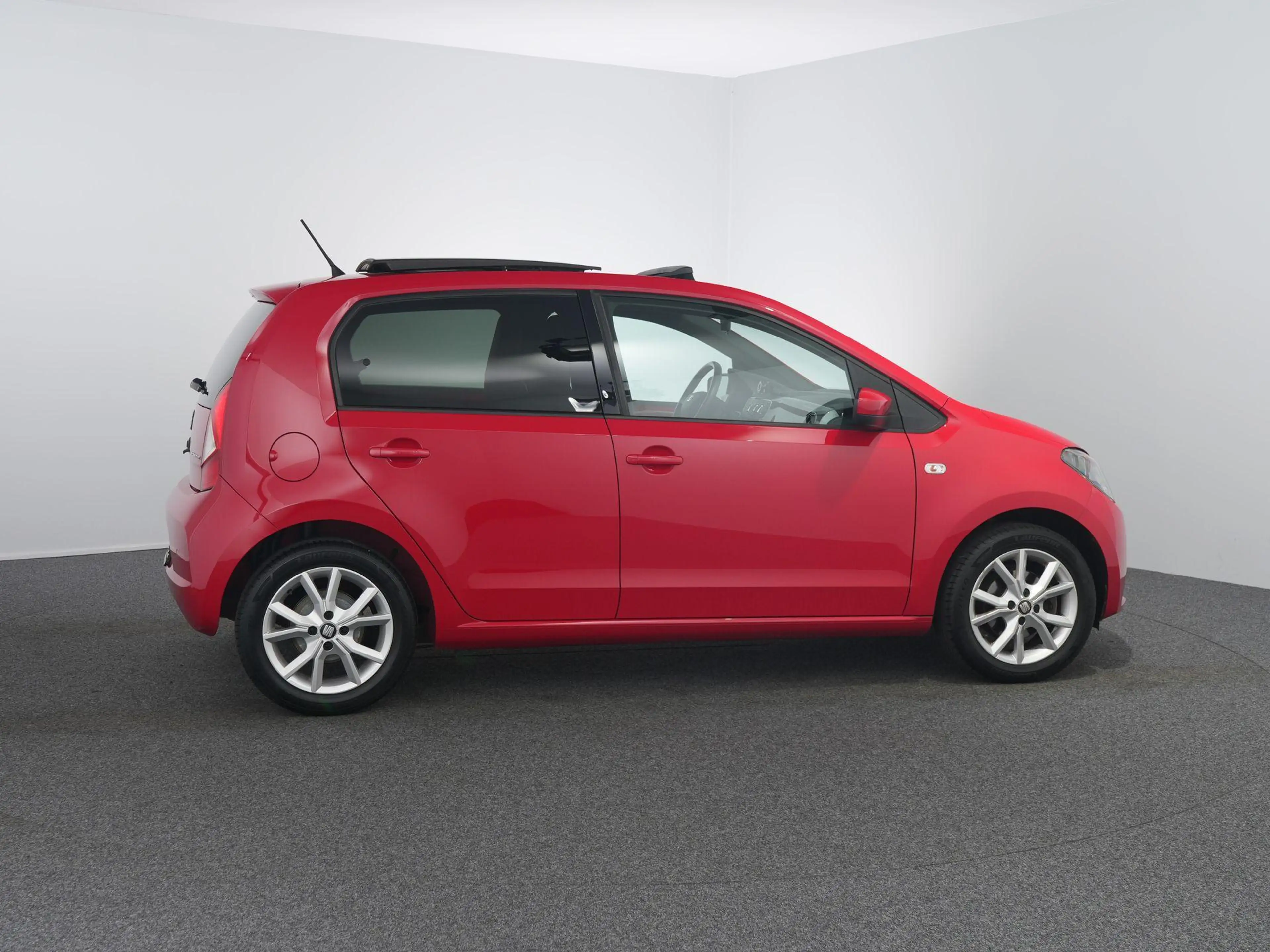 SEAT Mii 1.0 Sport Connect | Pano | Cruise | Airco | Blueth — photo 14