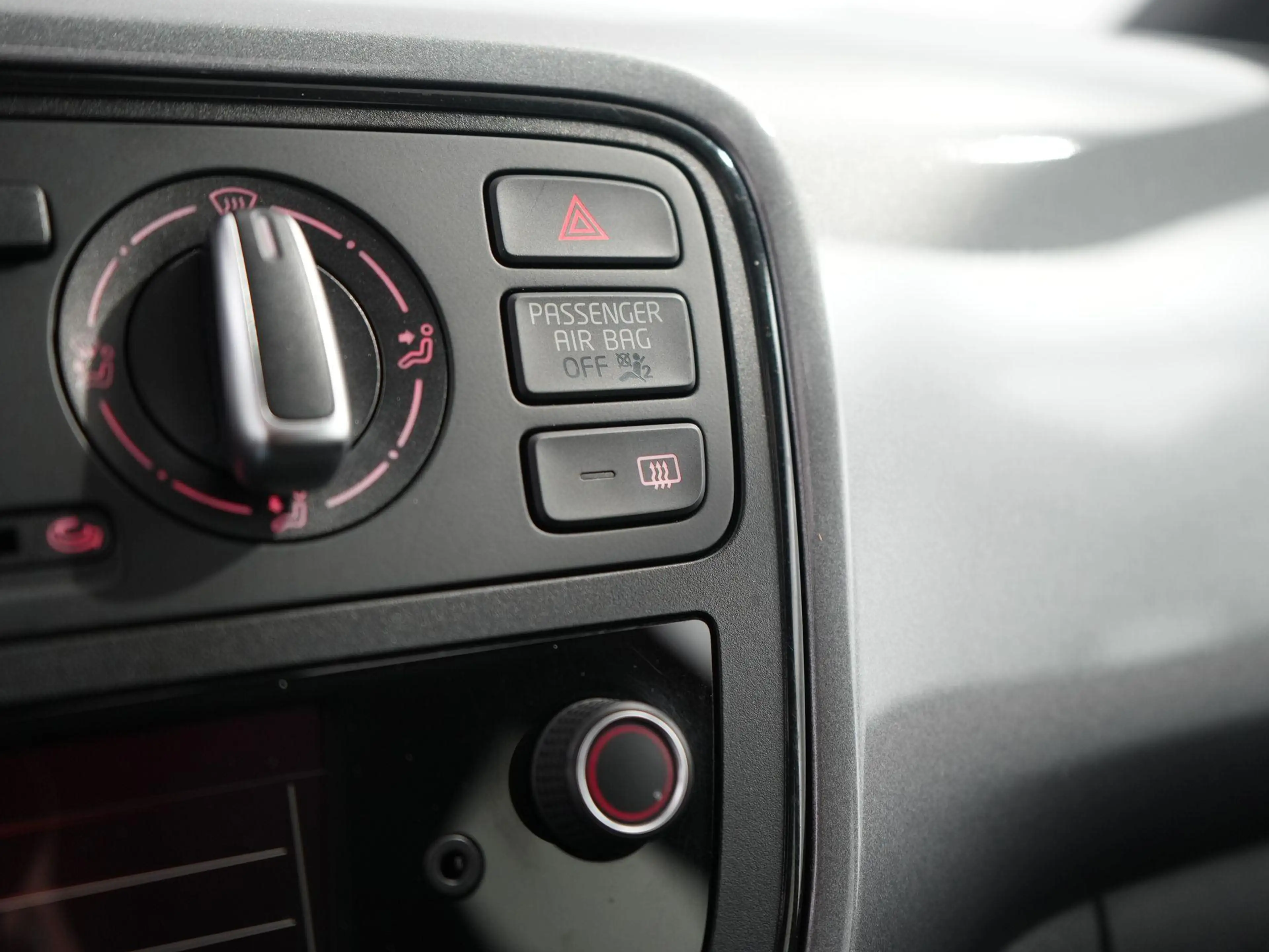 SEAT Mii 1.0 Sport Connect | Pano | Cruise | Airco | Blueth — photo 21