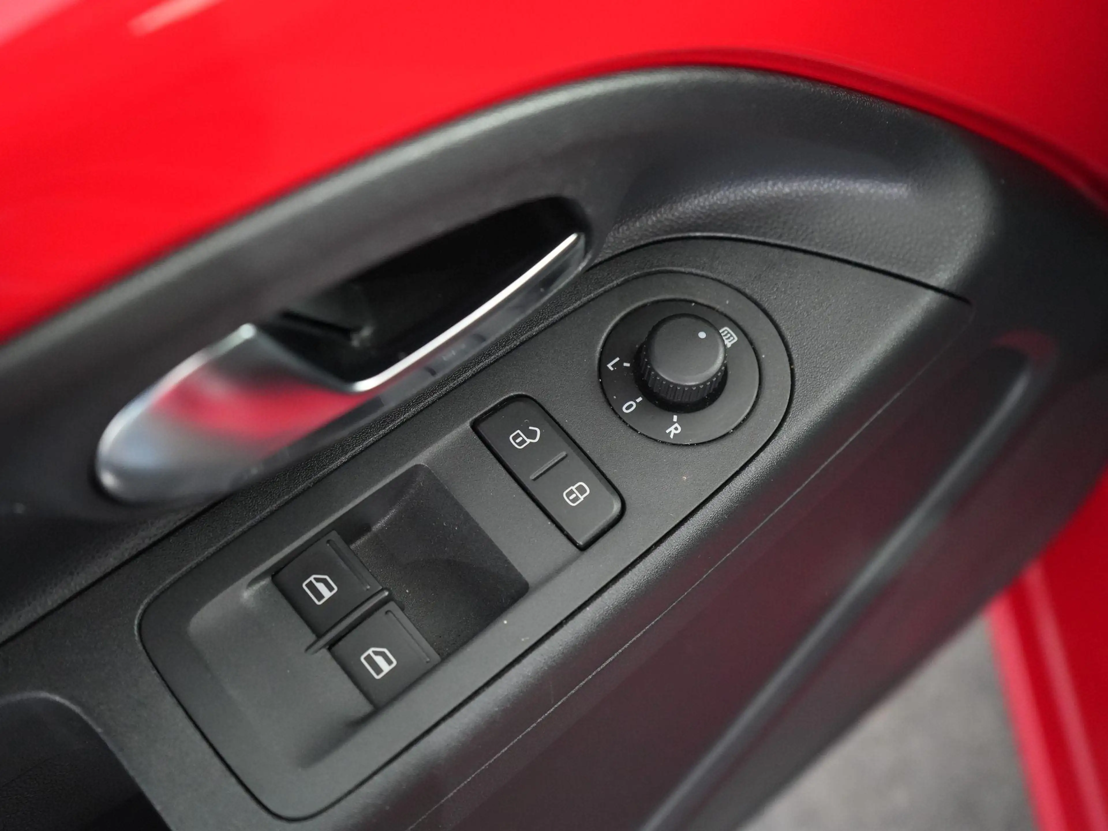 SEAT Mii 1.0 Sport Connect | Pano | Cruise | Airco | Blueth — photo 27