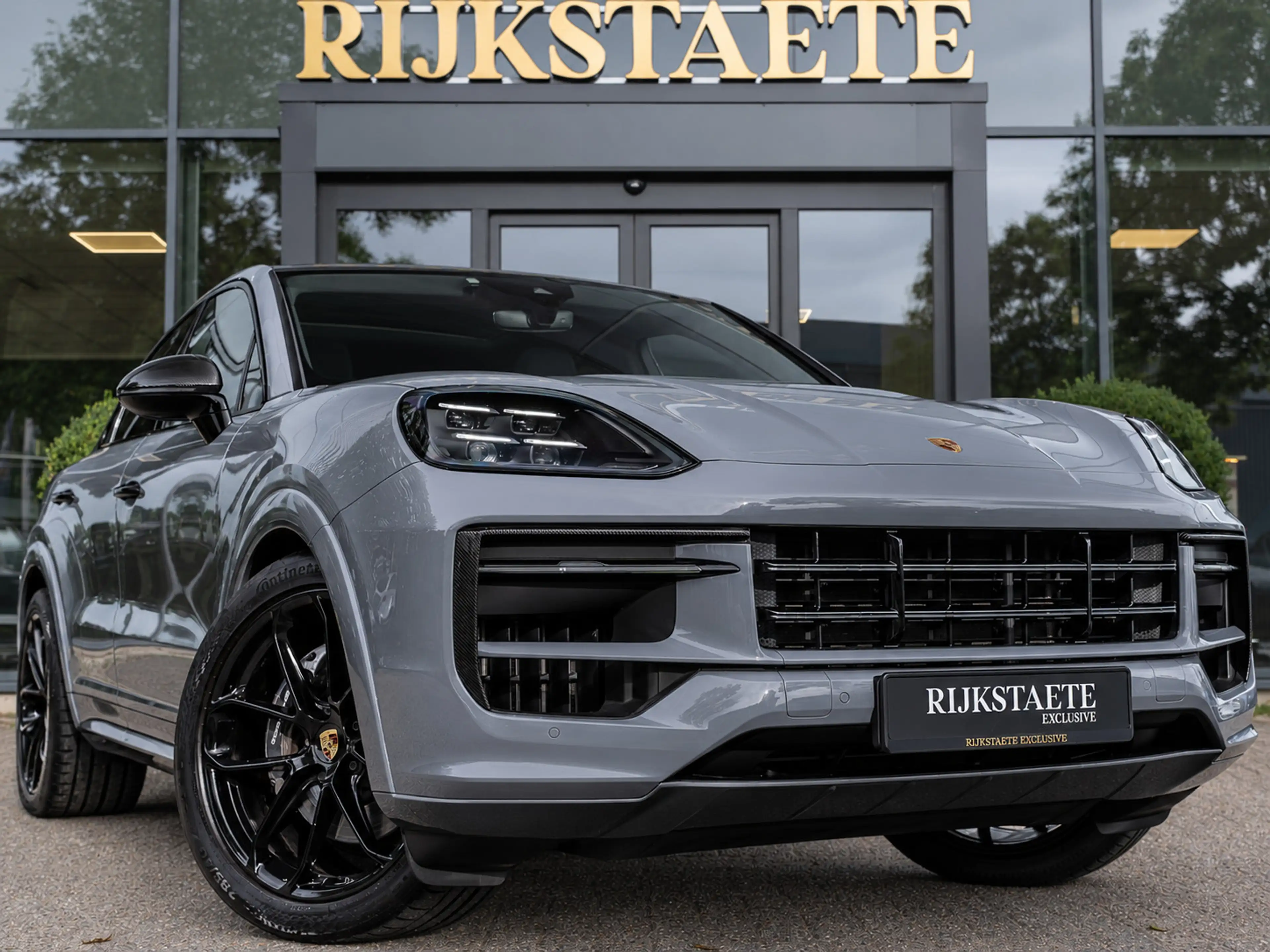 Porsche Cayenne Coupé 3.0 E-Hybrid|PANO|SFEER|CHRONO|CARBON — photo 5
