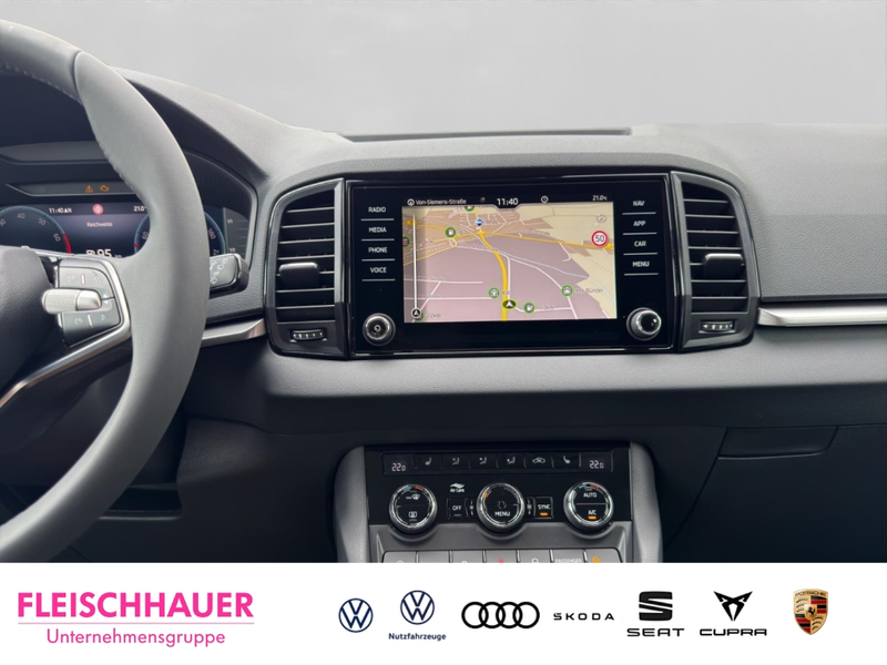 Skoda Karoq Tour 1,5 TSI AHK-klappbar Navi LED Blendfreies Fer — photo 12