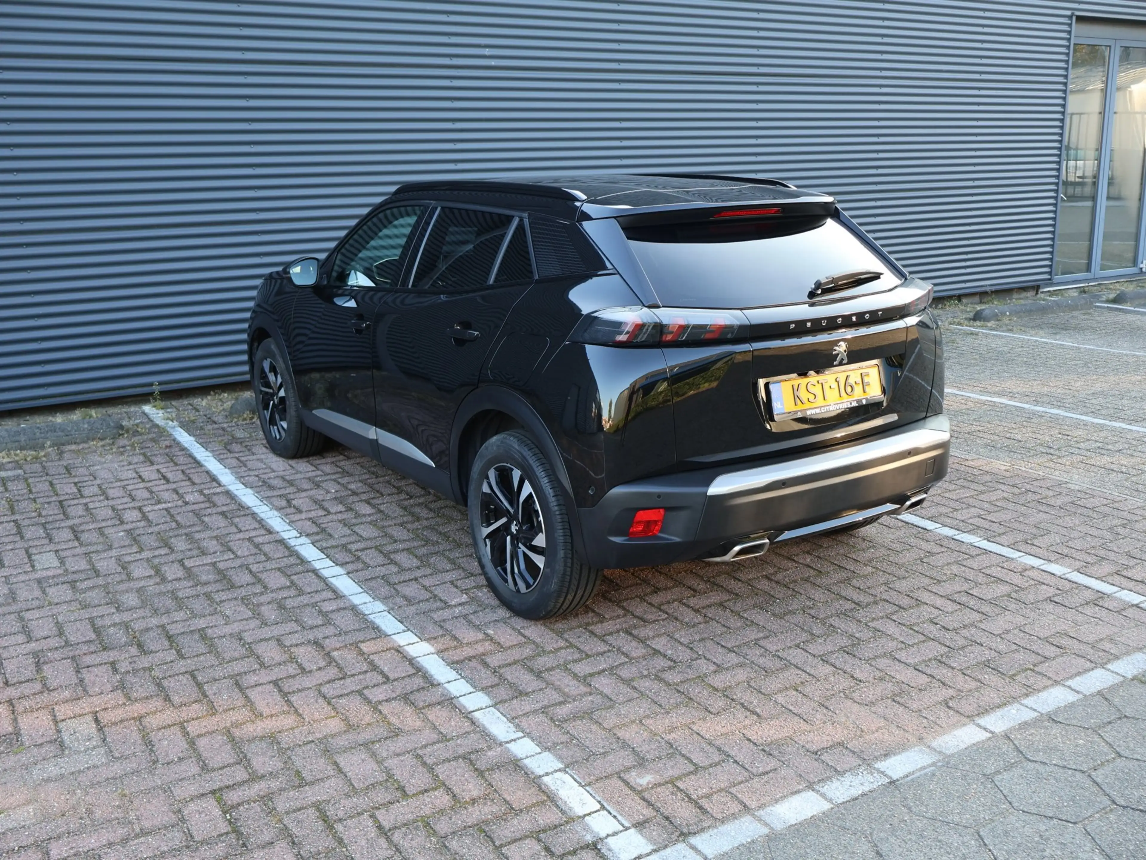 Peugeot 2008 1.2 PureTech GT-Line Pano Apple Carplay Navi PDC C — photo 15