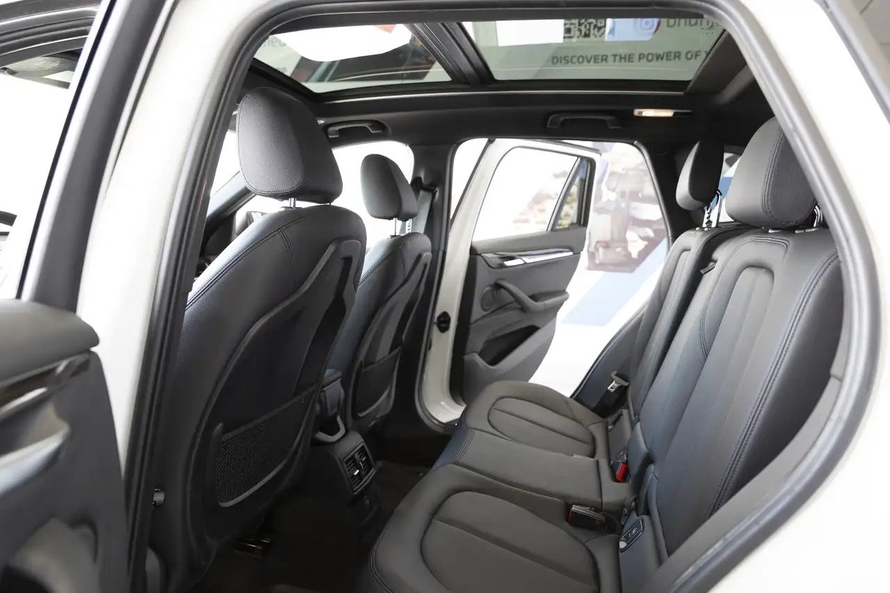 BMW X1 снимка BMW X1