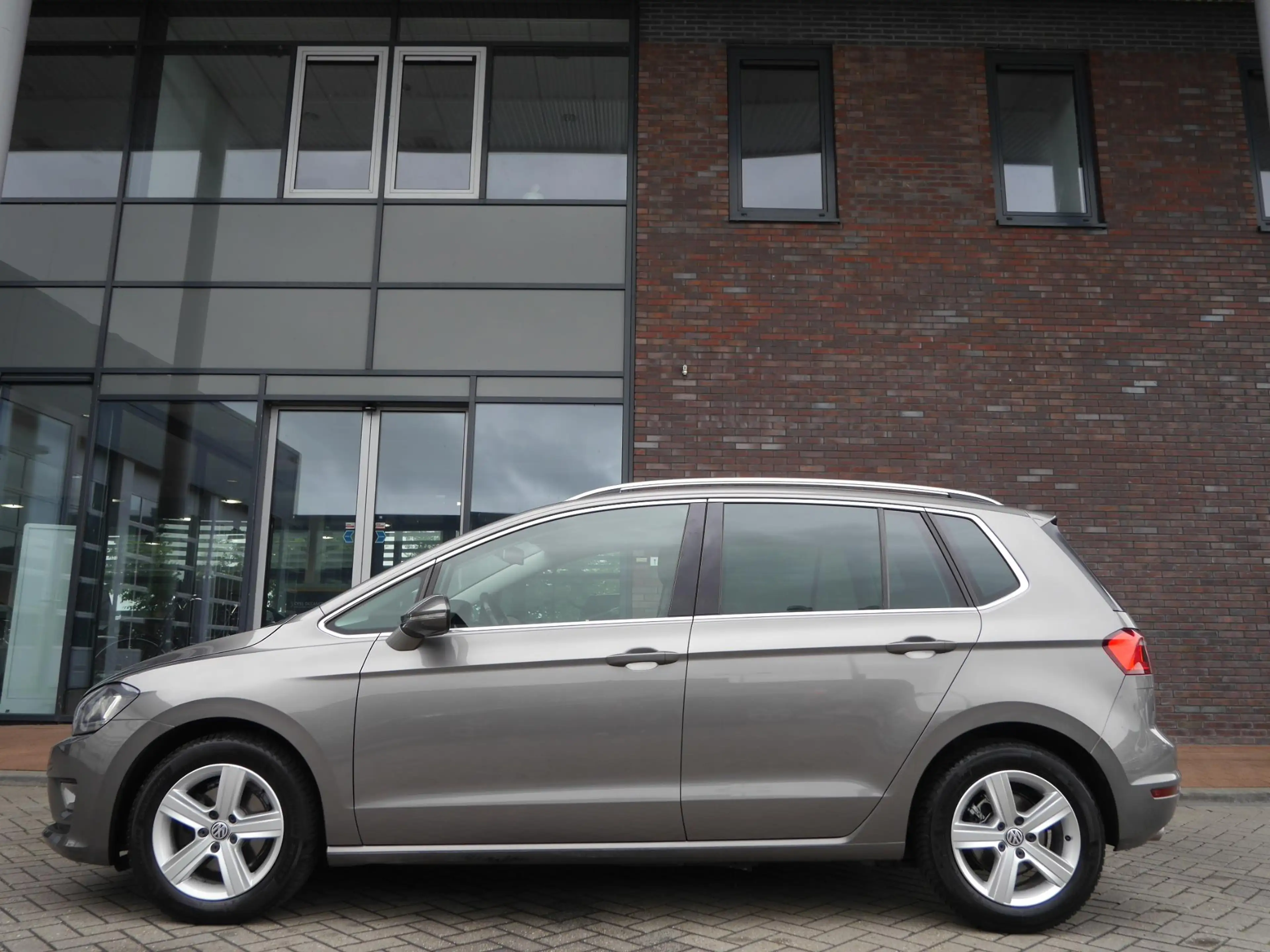 Volkswagen Golf Sportsvan 1.6 TDI Highline | Navigatie | CarPlay | Cruise Co — photo 6