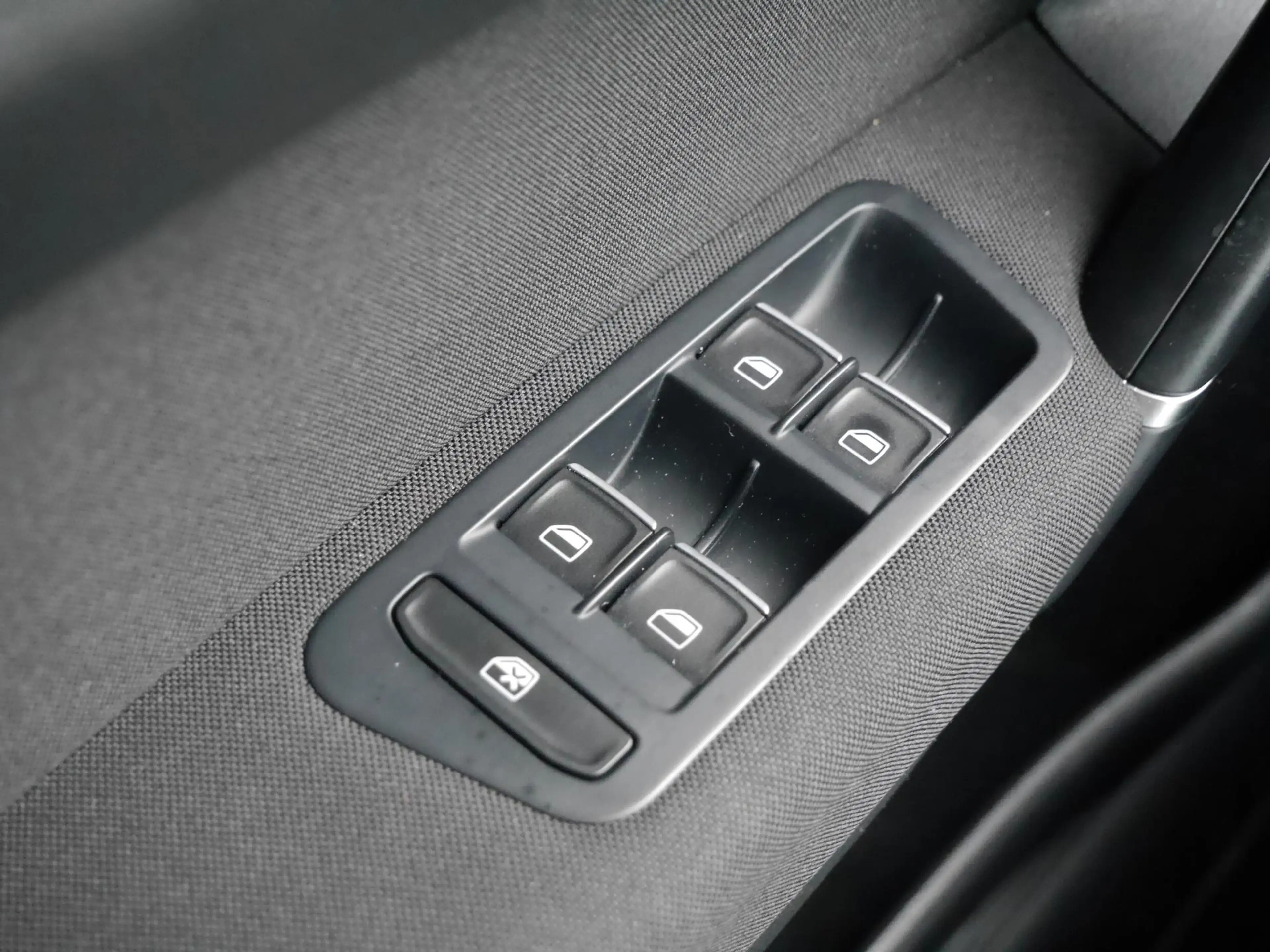 Volkswagen Golf Sportsvan 1.6 TDI Highline | Navigatie | CarPlay | Cruise Co — photo 14