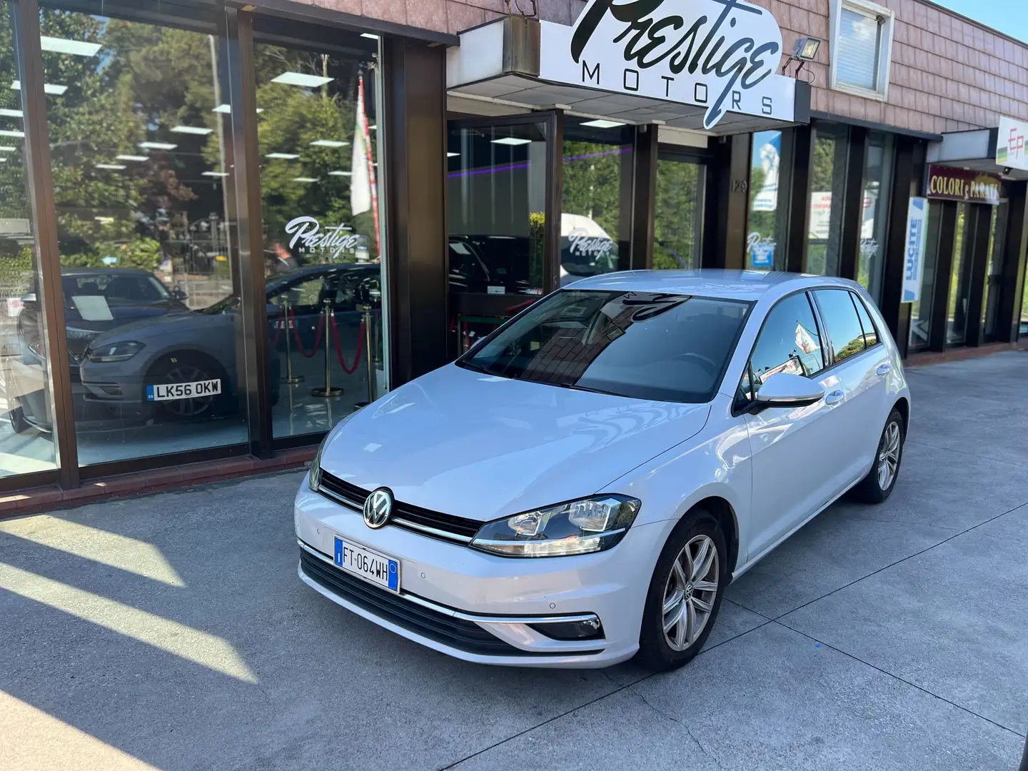 Volkswagen Golf Golf VII 2017 5p 5p 1.6 tdi 115cv dsg Plateado - 1