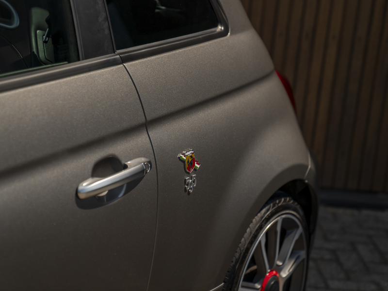 Abarth 595 Turismo 165pk | Schuif-/kanteldak | Apple CarPlay — photo 15