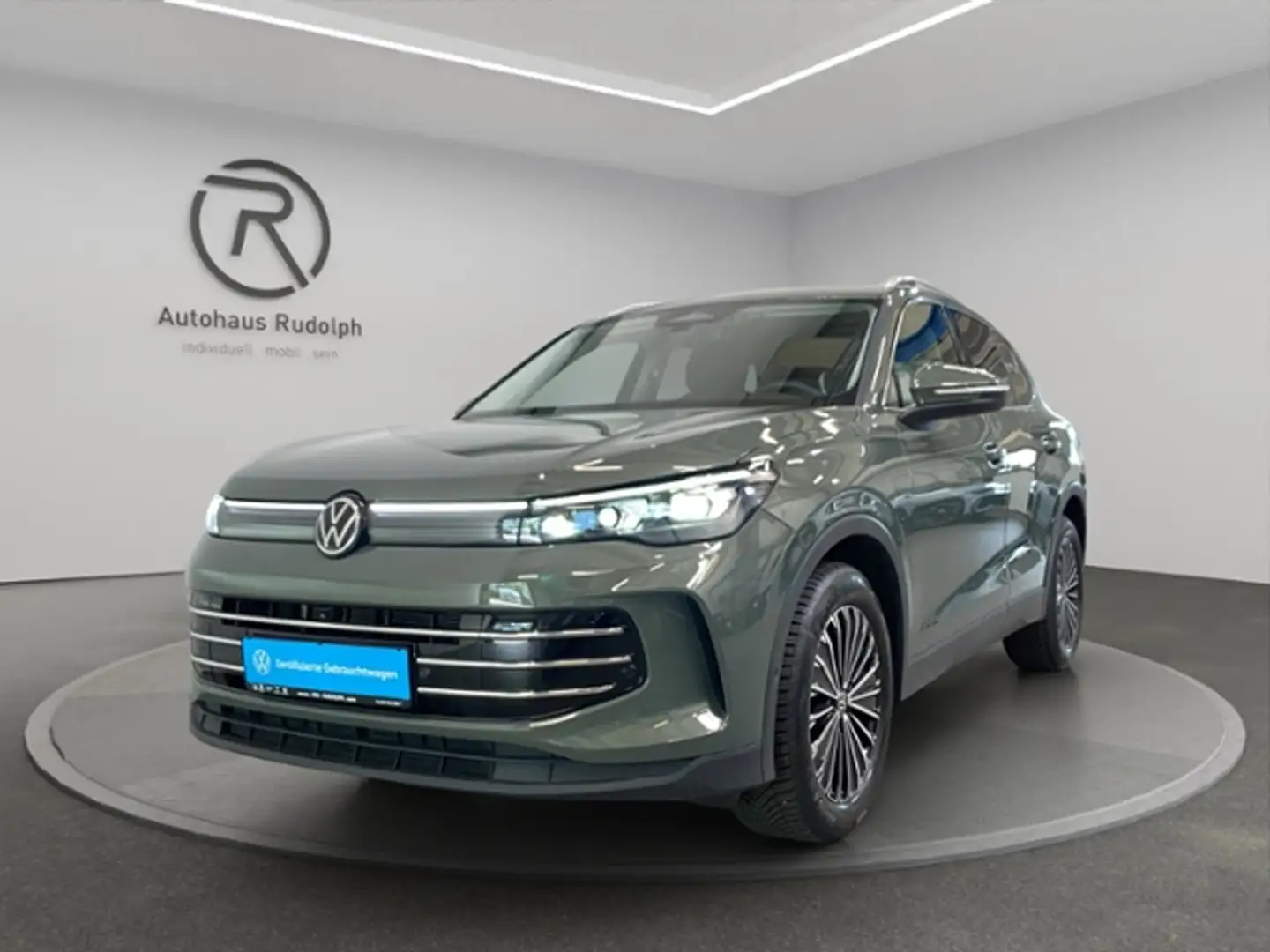 Volkswagen Tiguan III 2.0 TDI DSG Elegance / Navi RFK Grün - 2