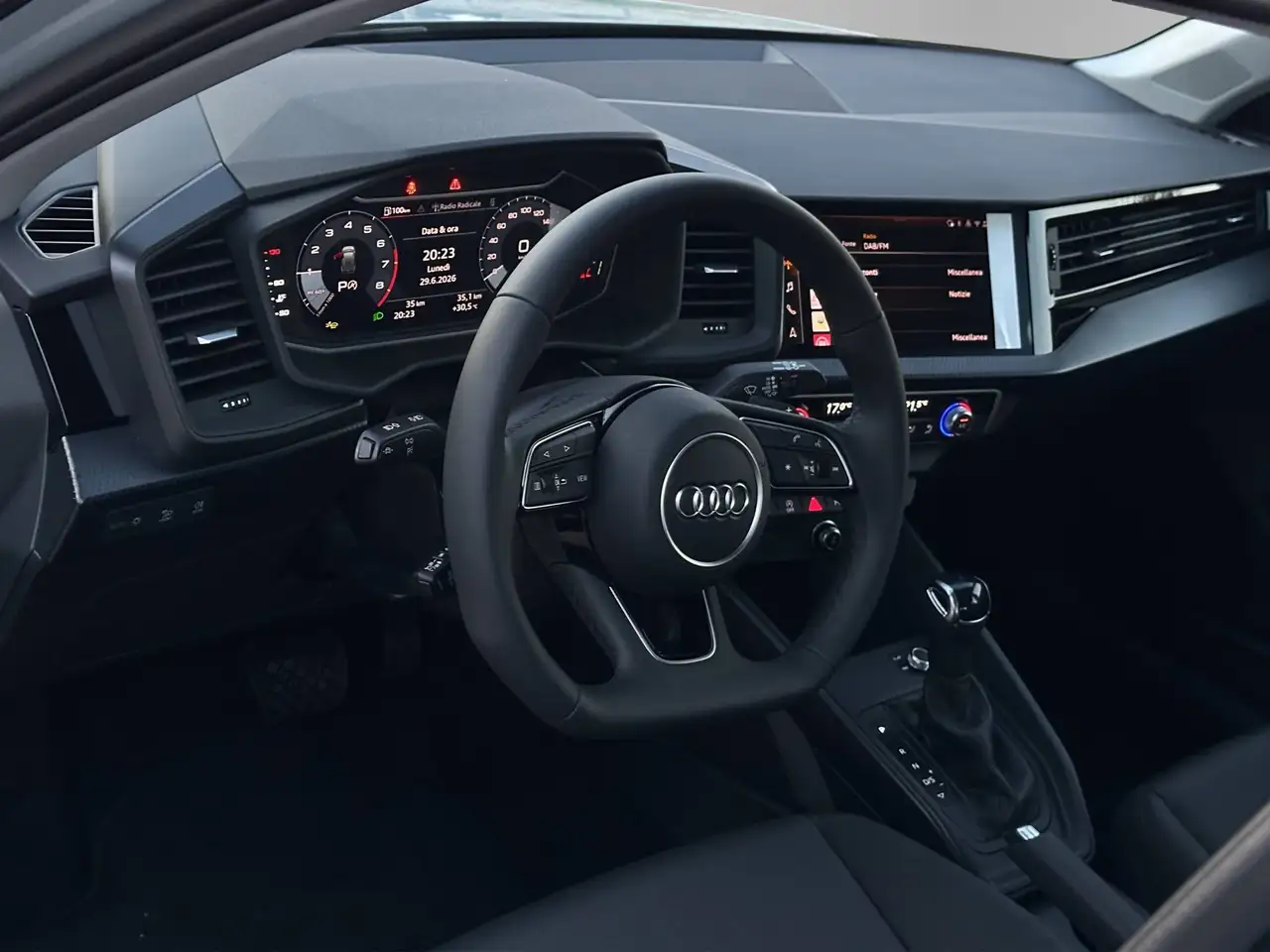 Audi A1 2026 — фото 9