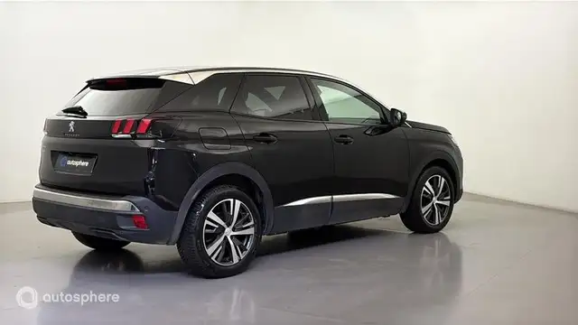 Peugeot 3008 view 5