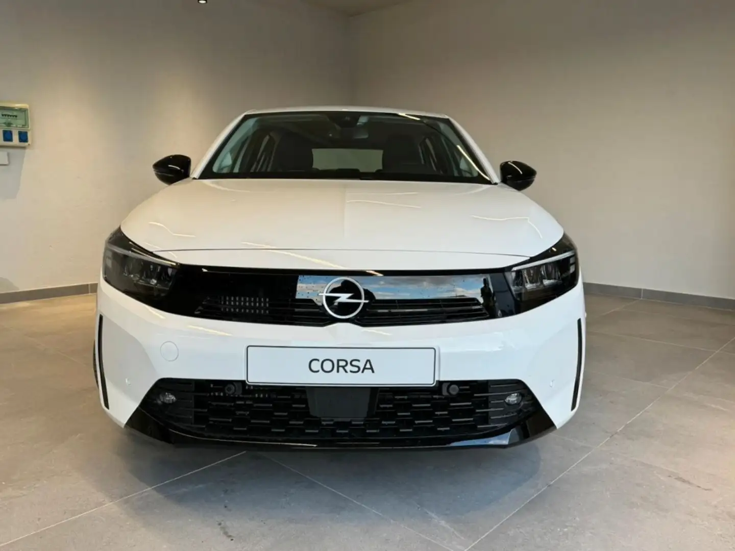 Opel Corsa 1.2T XHL S/S Edition 100 Weiß - 2