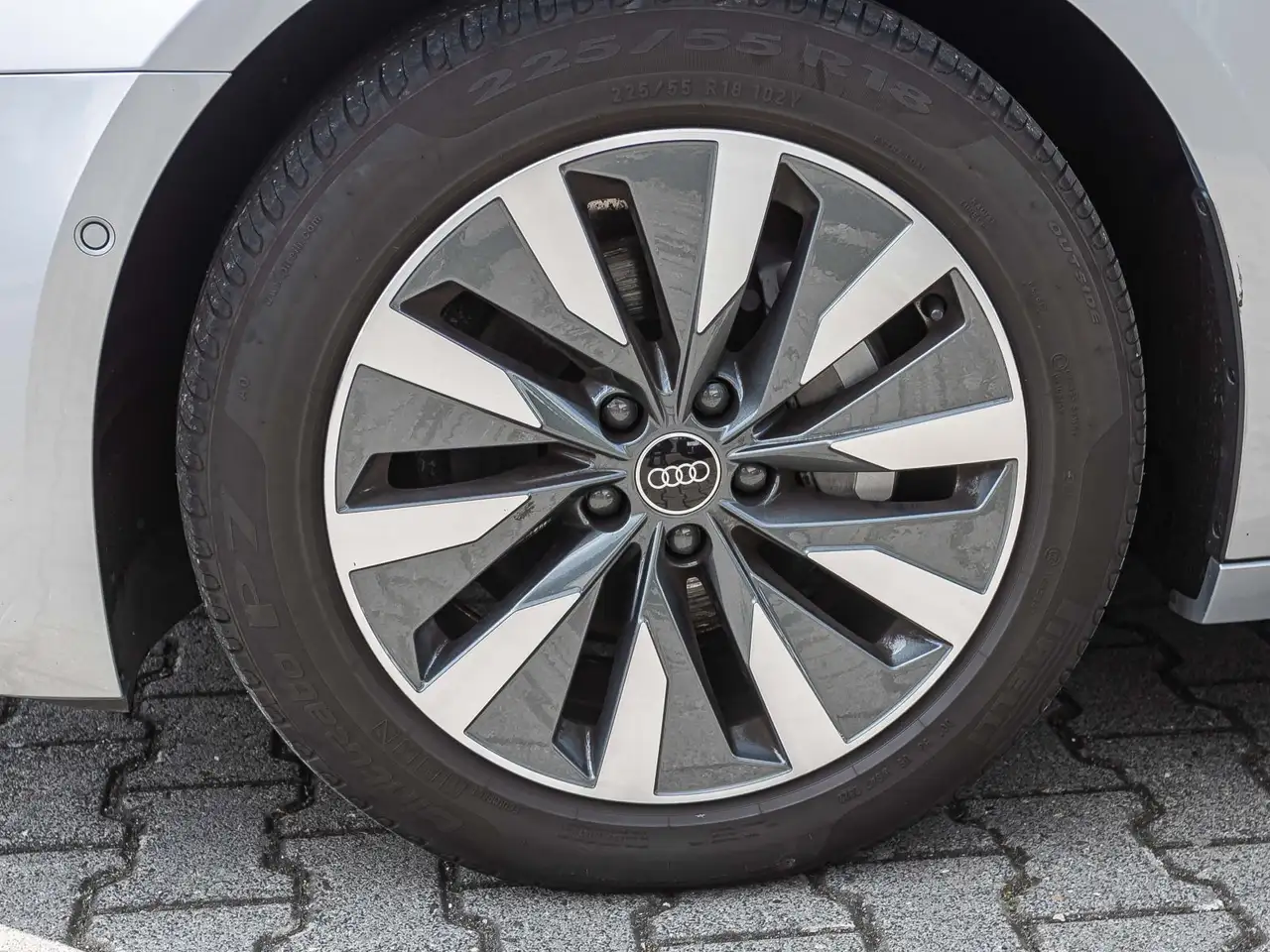 Audi A6 sport 40TDI qu Navi LED HuD Standhzg ACC AHK 8