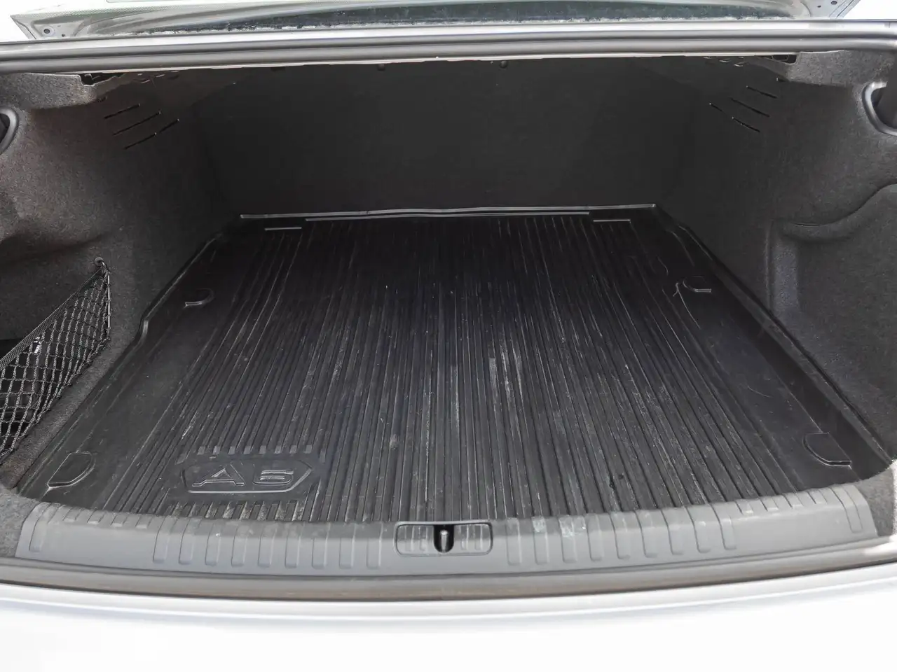 Audi A6 sport 40TDI qu Navi LED HuD Standhzg ACC AHK 17