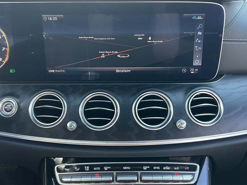 Mercedes-Benz E 63 AMG S 4M+/DRIVER`S-P./BURMESTER/PERF.-AGA/ — photo 11