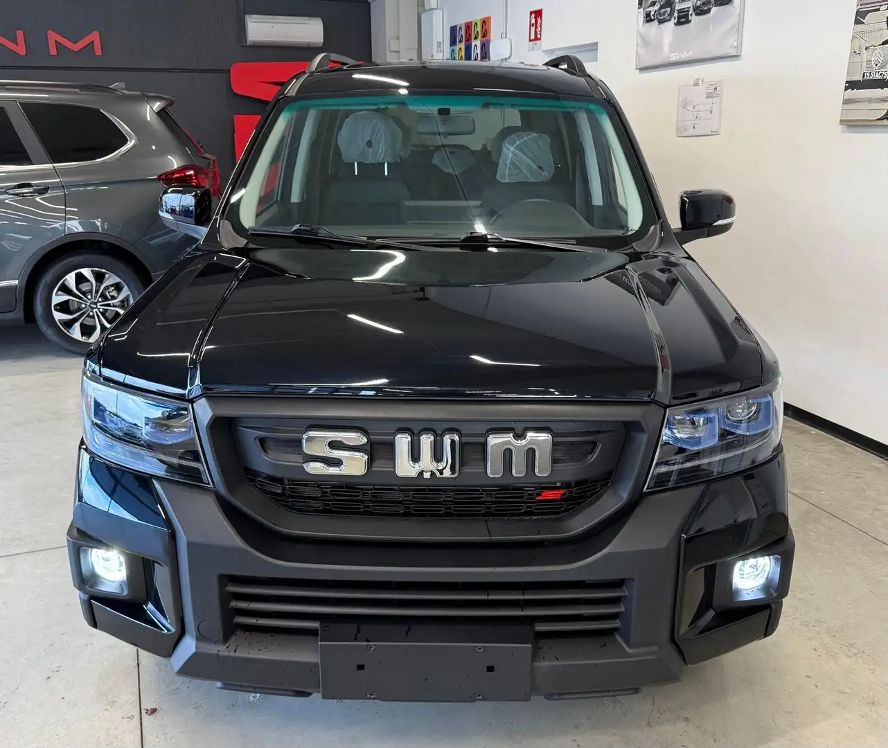 SWM G03F 1.5 Gpl 110cv BENZINA\BENZINA-GPL 5 o 7 POSTI Schwarz - 2