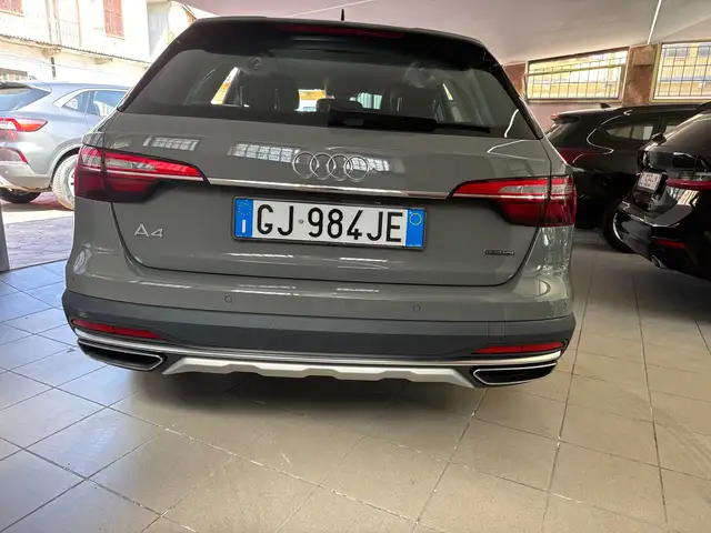 Audi A4 view 2
