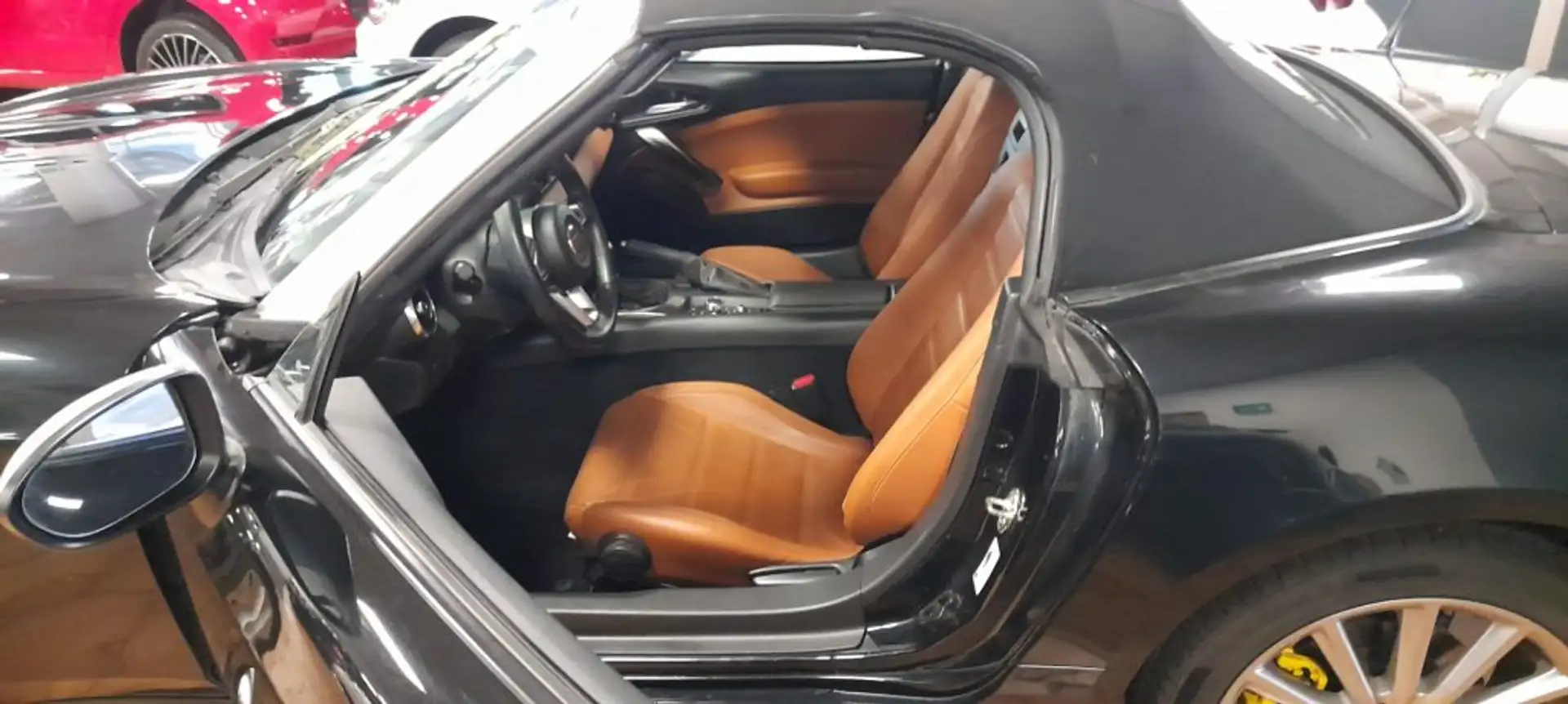 Fiat 124 Spider 1.4 MultiAir Europa AT6 EDIZIONE LIMITATA Negru - 2