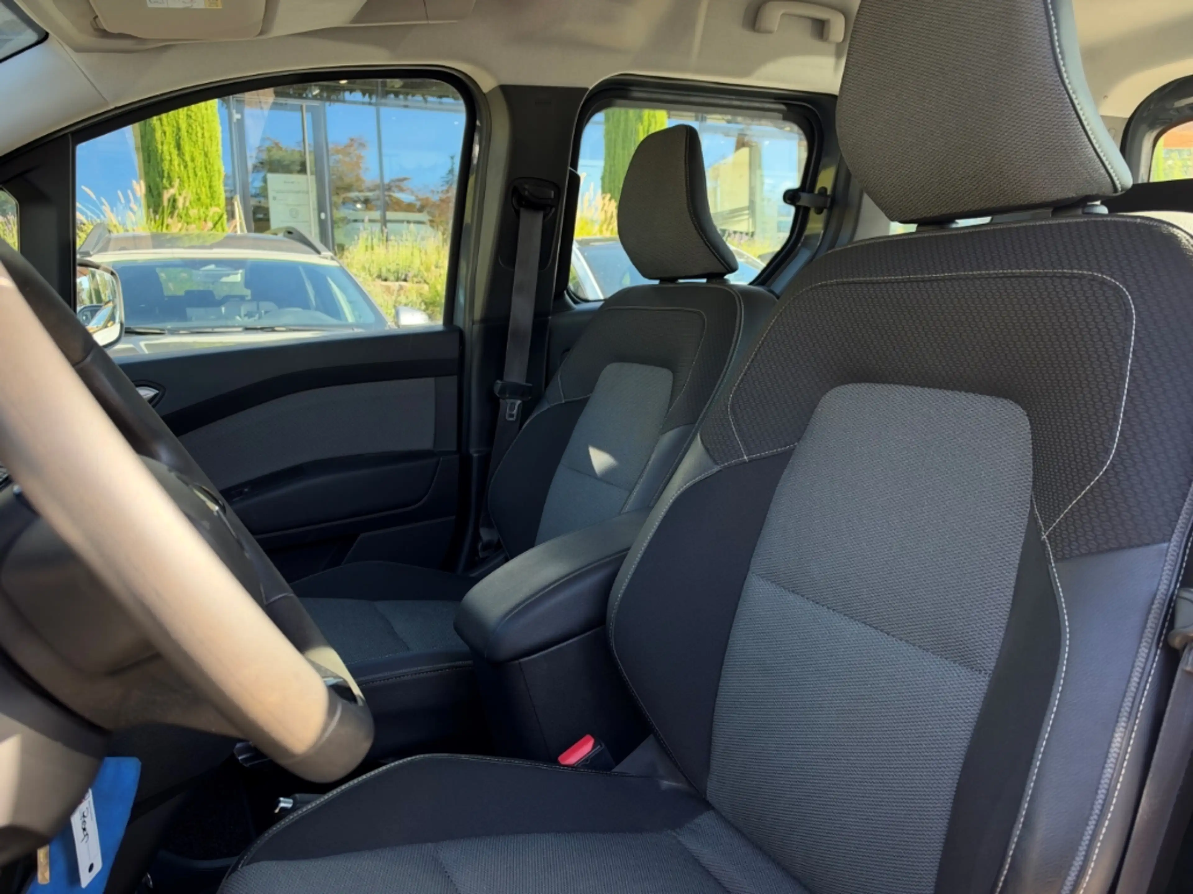 Renault Kangoo III Equilibre LED DAB Spurhalteass. Notbremsass. T — photo 4