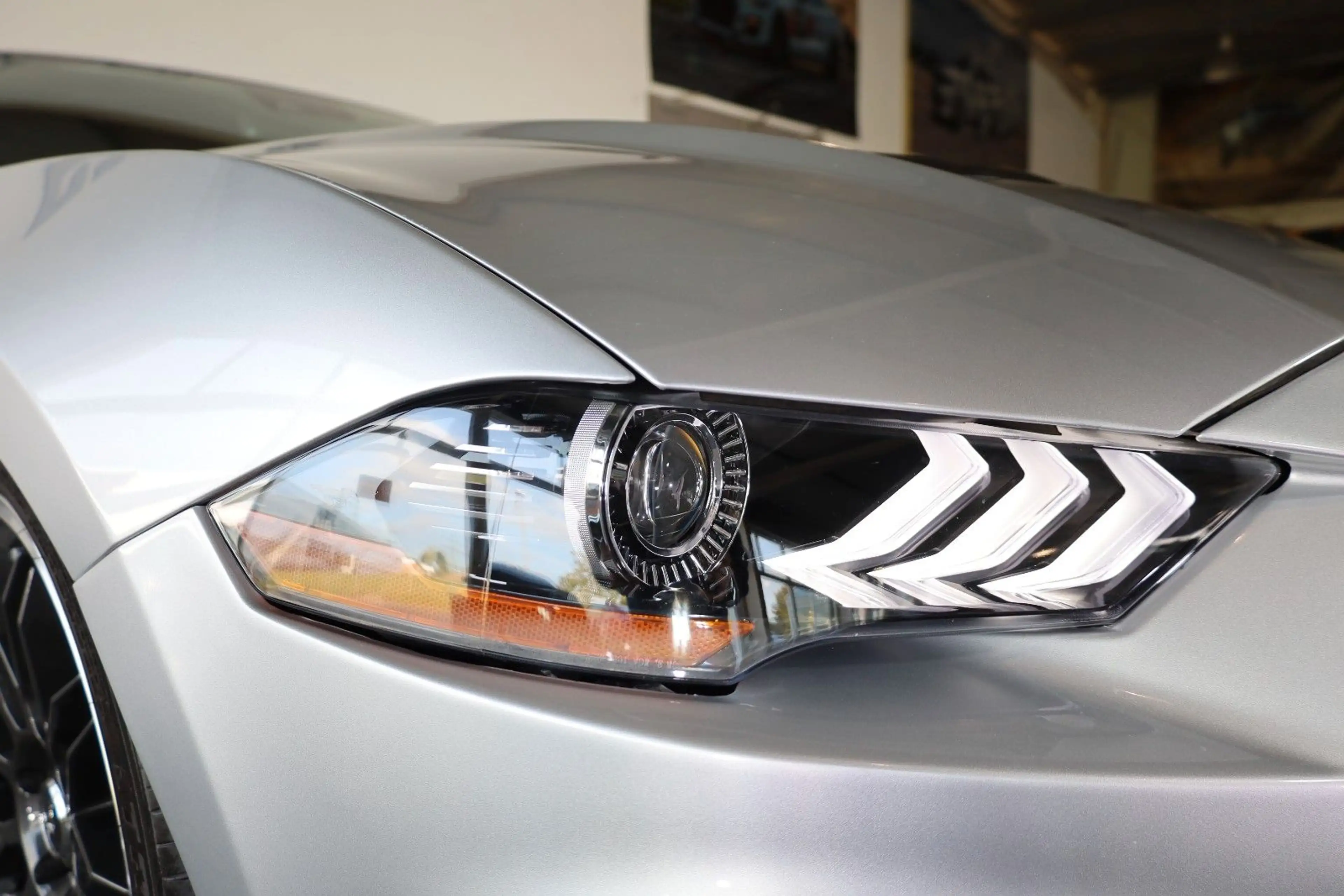 Ford Mustang 5.0 V8 GT/SHZ/SBL/NAVI/WIFI/ACC/RFK/R20 — photo 6