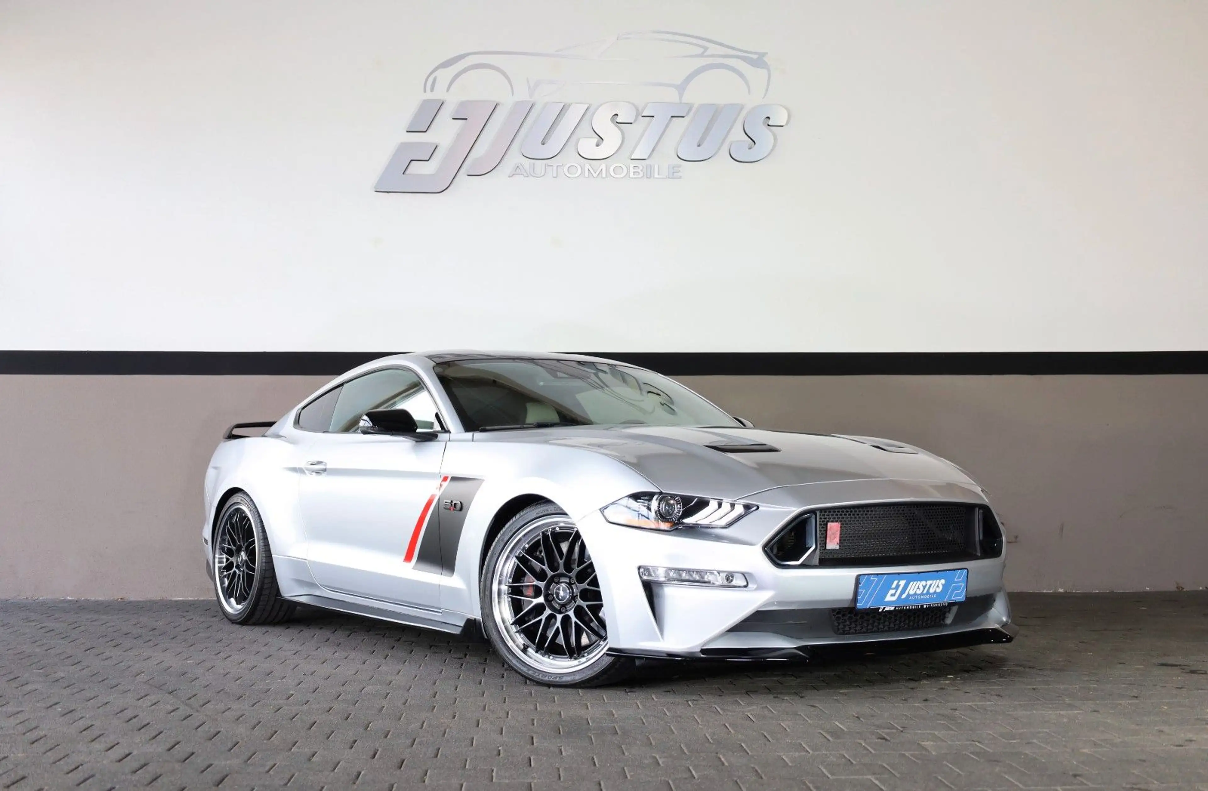 Ford Mustang 5.0 V8 GT/SHZ/SBL/NAVI/WIFI/ACC/RFK/R20