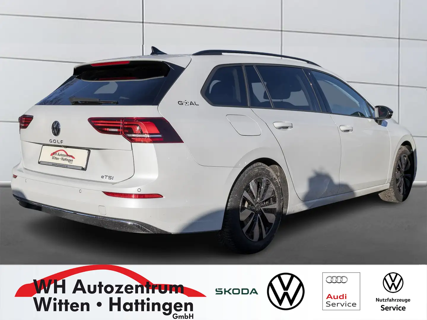 Volkswagen Golf VIII Variant 1.5 eTSI DSG GOAL NAVI AHK AREAVIE... Weiß - 2