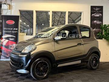 Highland Kofferraum Mopedauto Minicar 45 KM