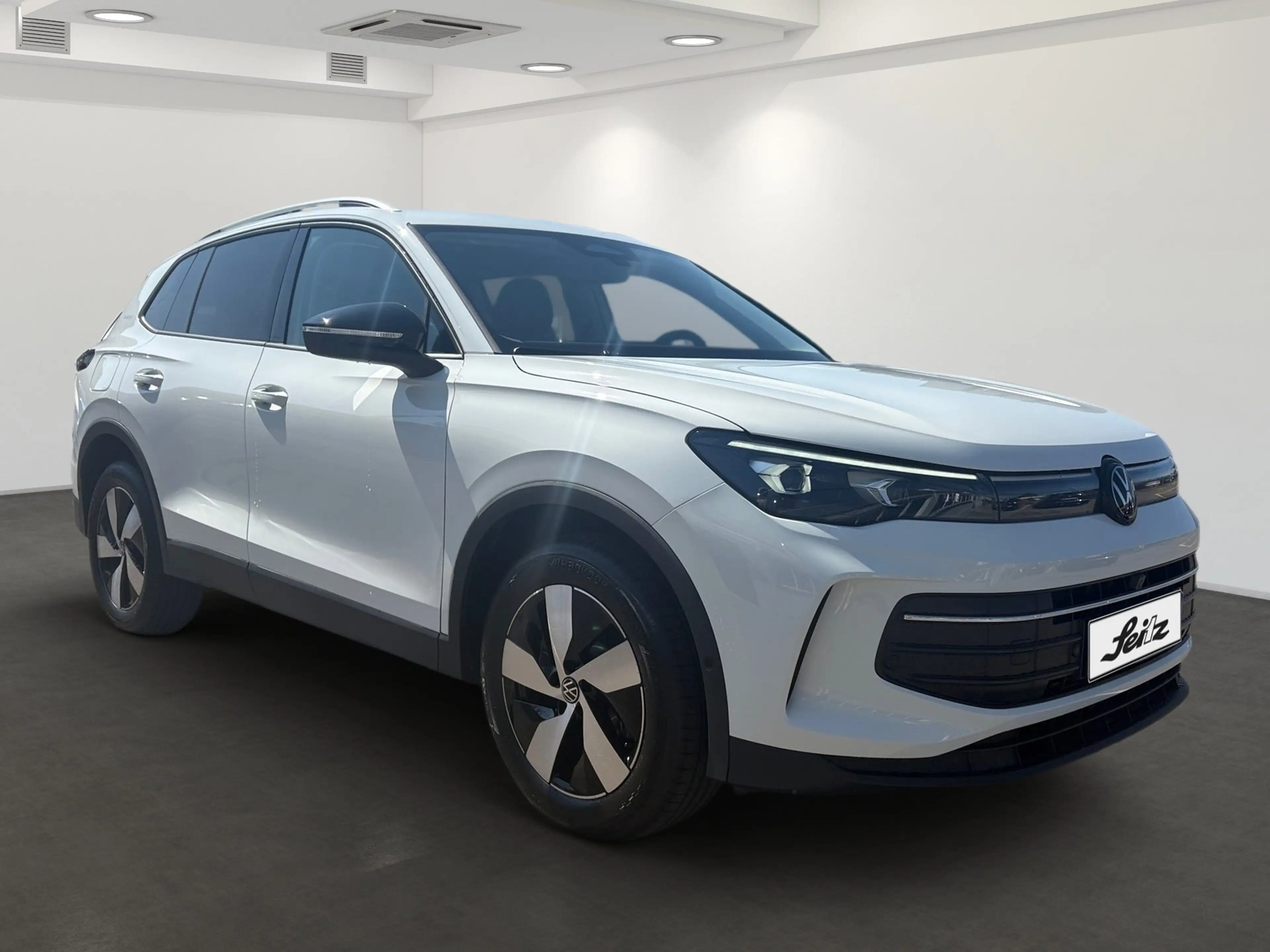 Volkswagen Tiguan 2.0 TDI Energy *AHK*NAVI*KAMERA*SITZHZG* — photo 3