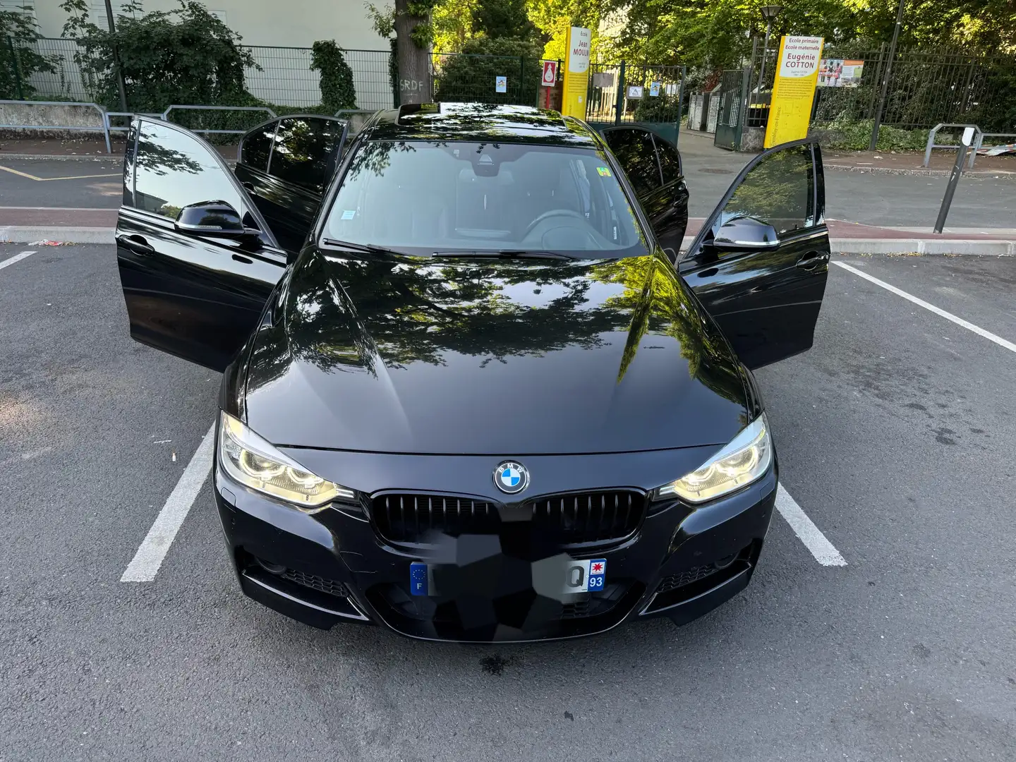 BMW 220 Active Tourer 220d 184 ch Noir - 2