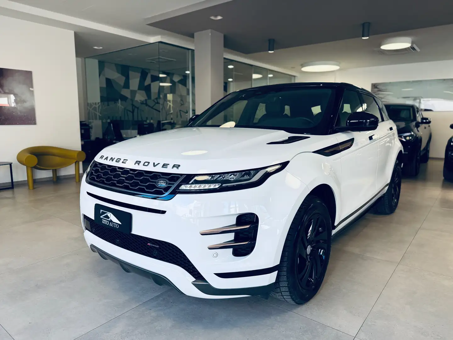 Land Rover Range Rover Evoque 2.0d i4 mhev R-Dynamic S awd 163cv auto Bianco - 1