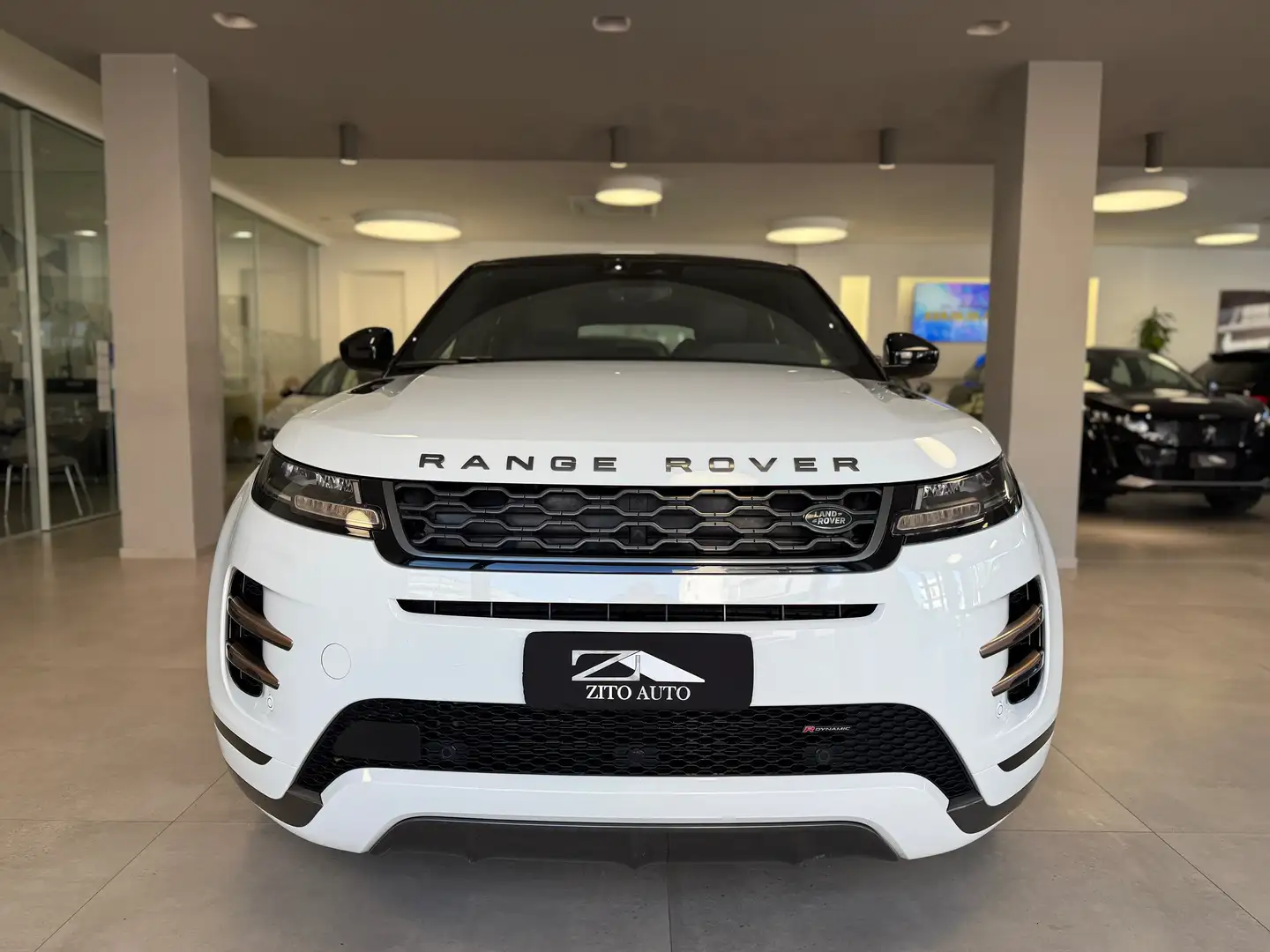 Land Rover Range Rover Evoque 2.0d i4 mhev R-Dynamic S awd 163cv auto Bianco - 2