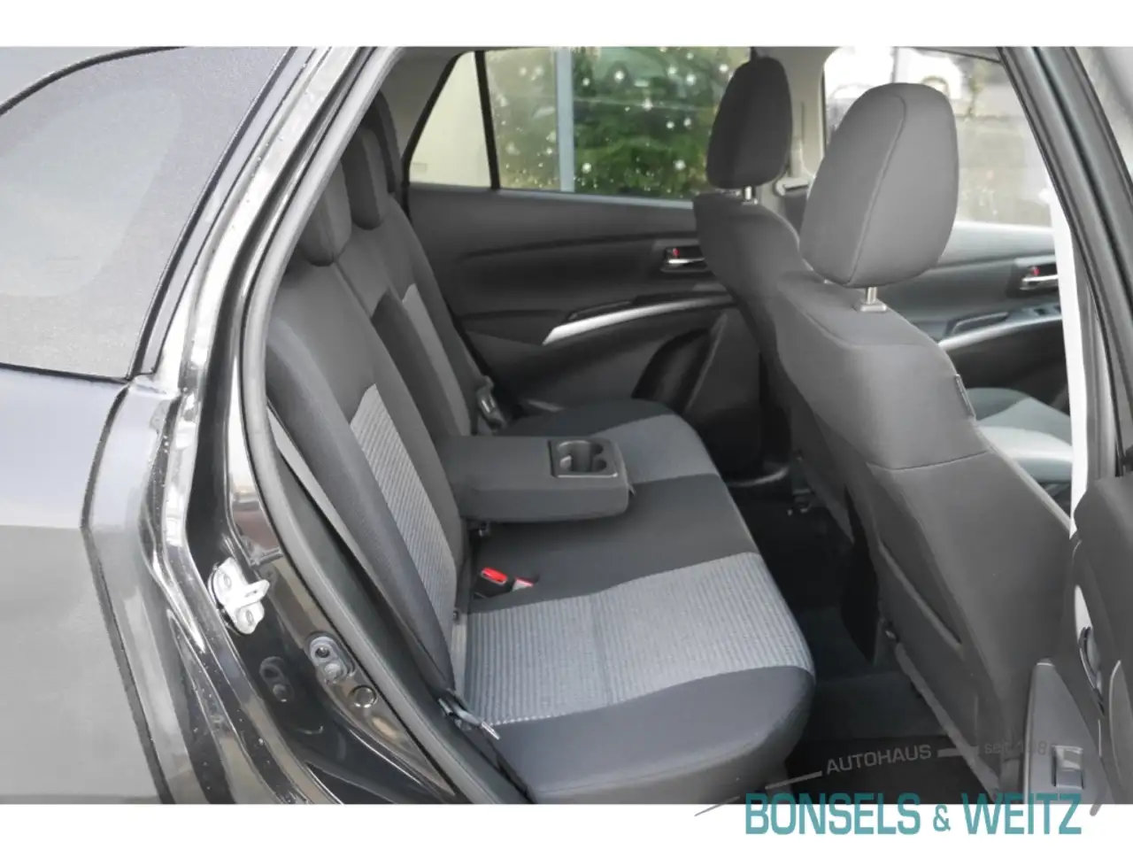 Suzuki SX4 S-Cross 1.5 DUALJET HYBRID AGS COMFORT LED Apple CarPlay A 6