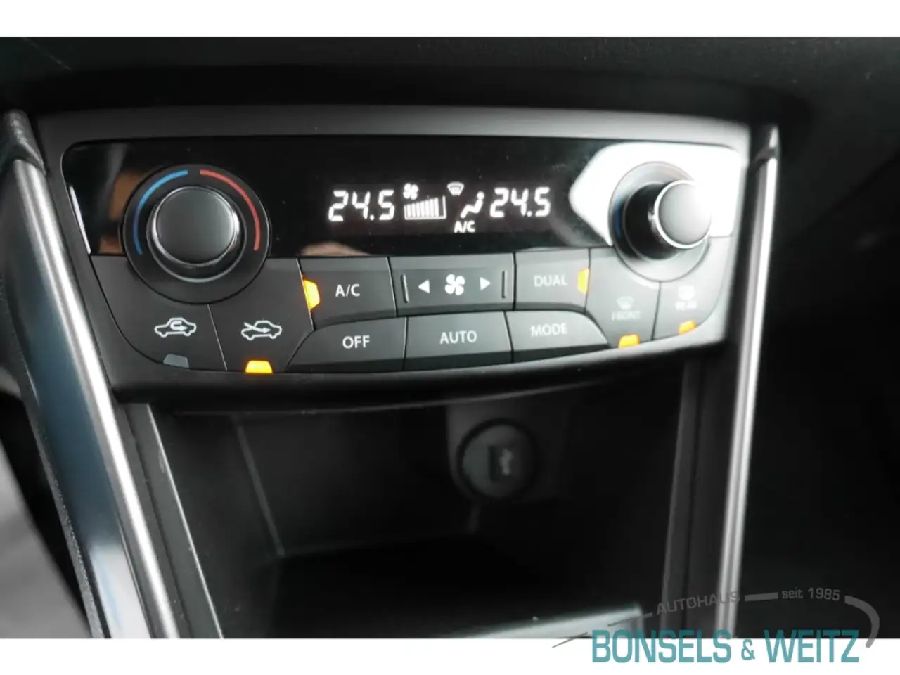 Suzuki SX4 S-Cross 1.5 DUALJET HYBRID AGS COMFORT LED Apple CarPlay A 11