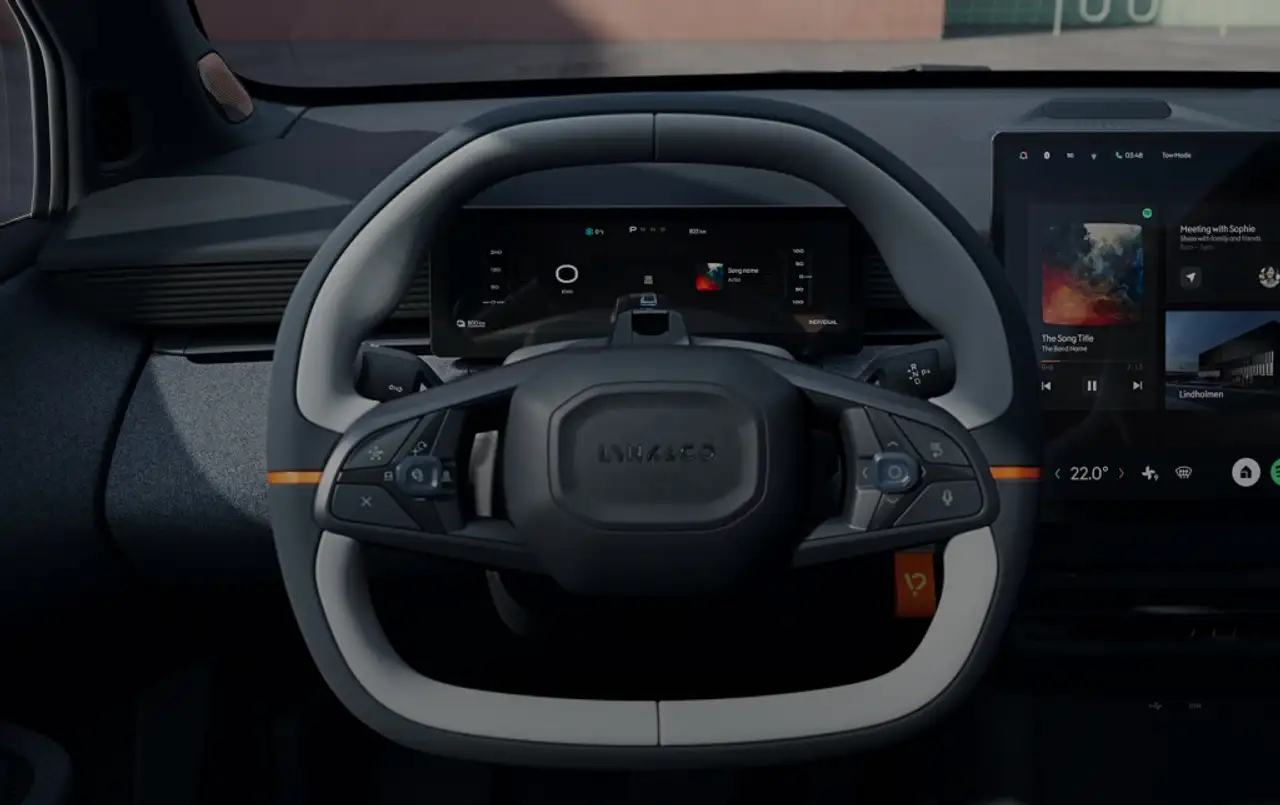 Lynk & Co 02