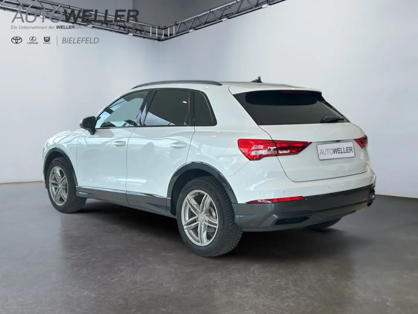 Audi Q3 35 TFSI S tronic advanced *Navi*LED*Kamera*AHK*Led Weiß - 2