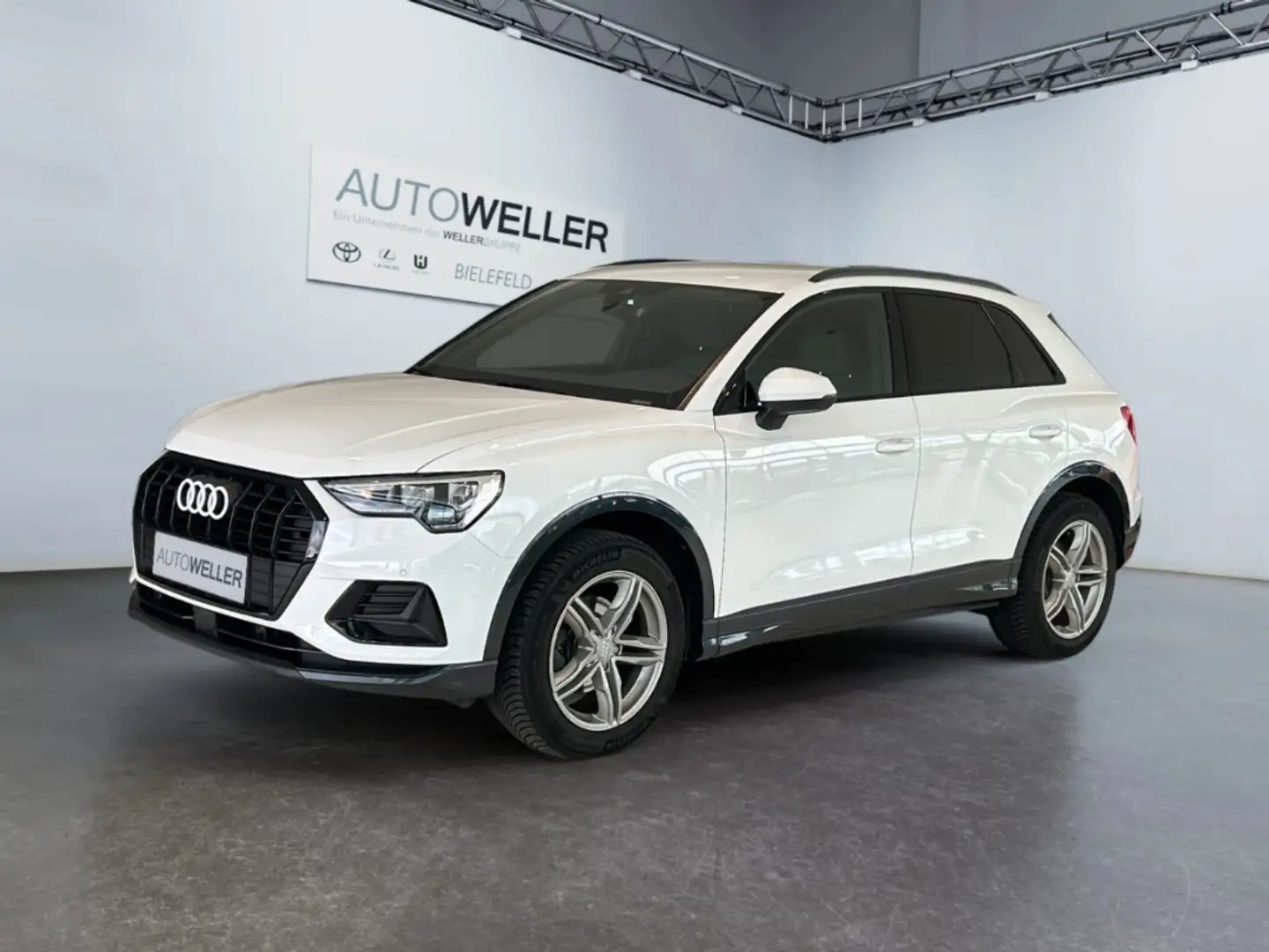 Audi Q3 35 TFSI S tronic advanced *Navi*LED*Kamera*AHK*Led Weiß - 1