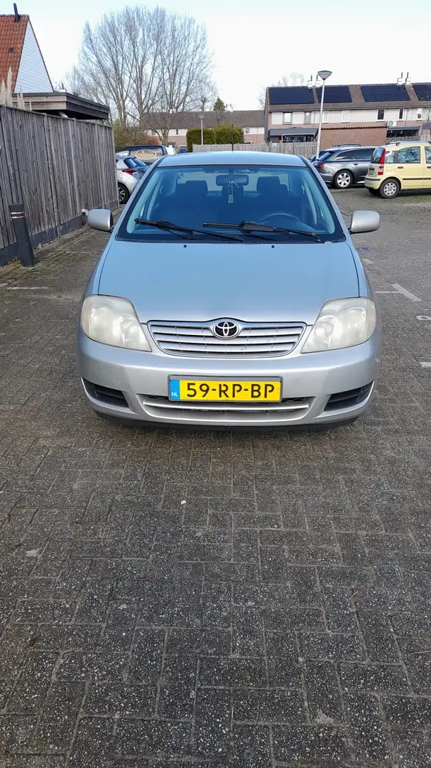 Toyota Corolla 1.4 VVT-i L.Terra Grey - 1