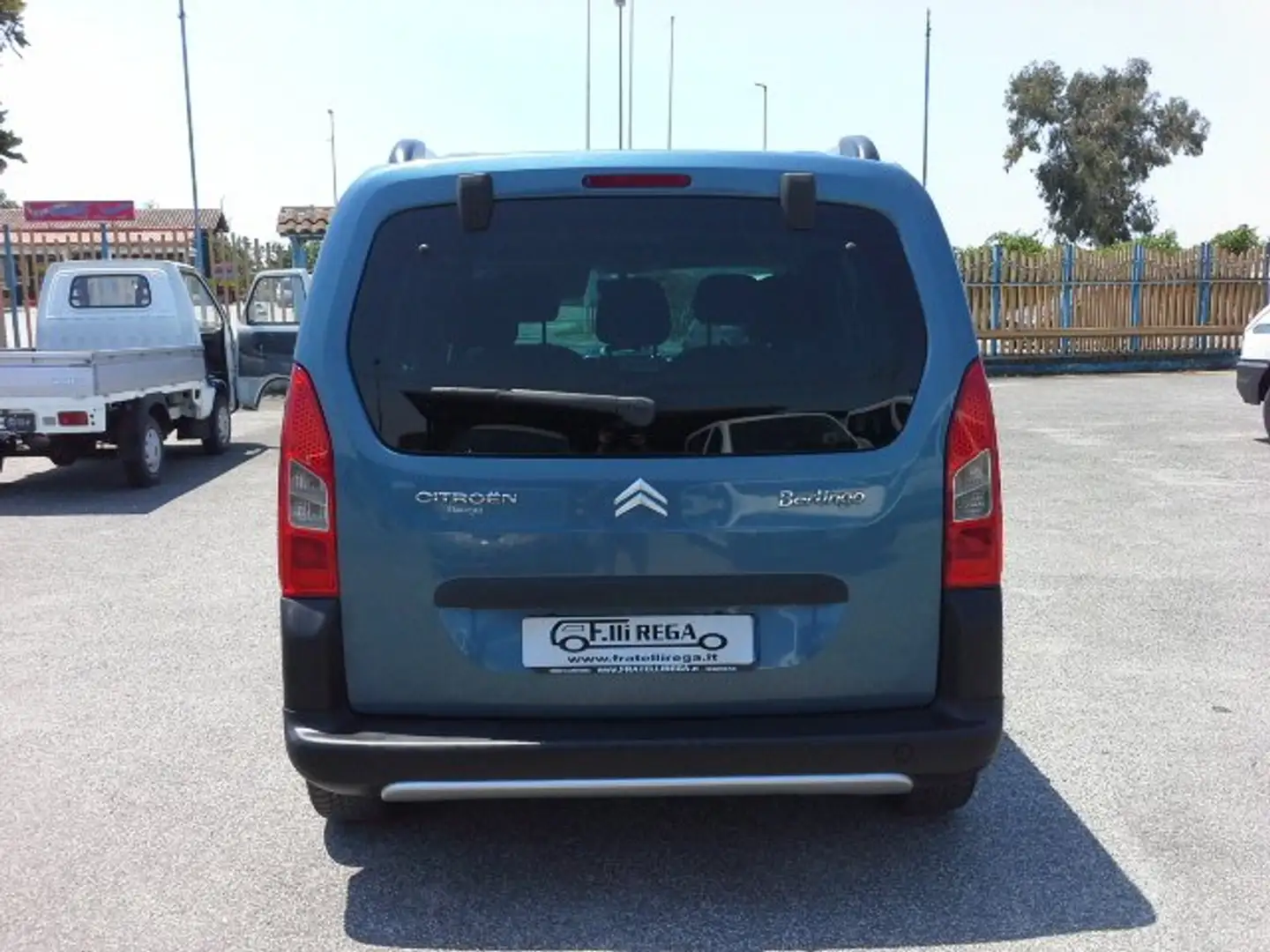 Peugeot Partner 1.6 hdi tepee 5 posti autovettura ben tenuta full Blu/Azzurro - 2