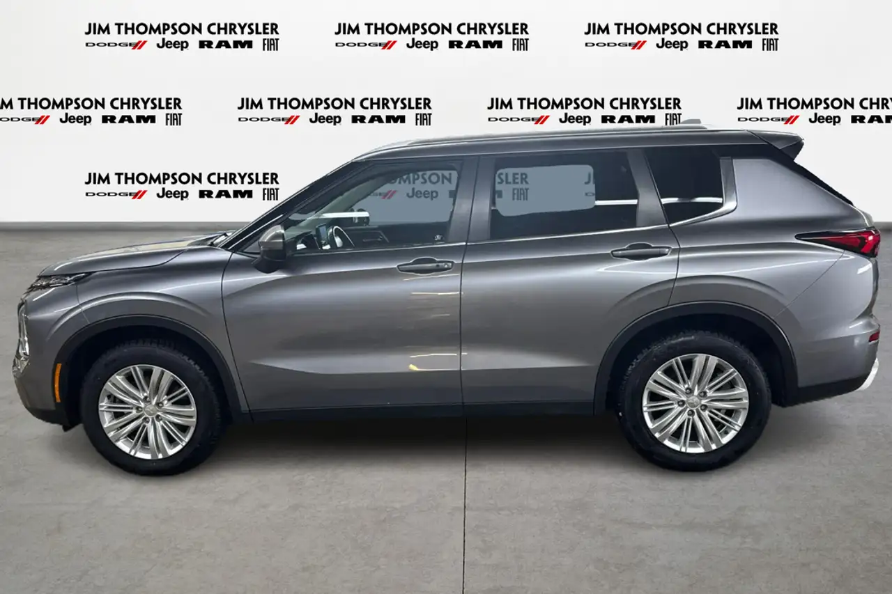 Mitsubishi Outlander снимка Mitsubishi Outlander