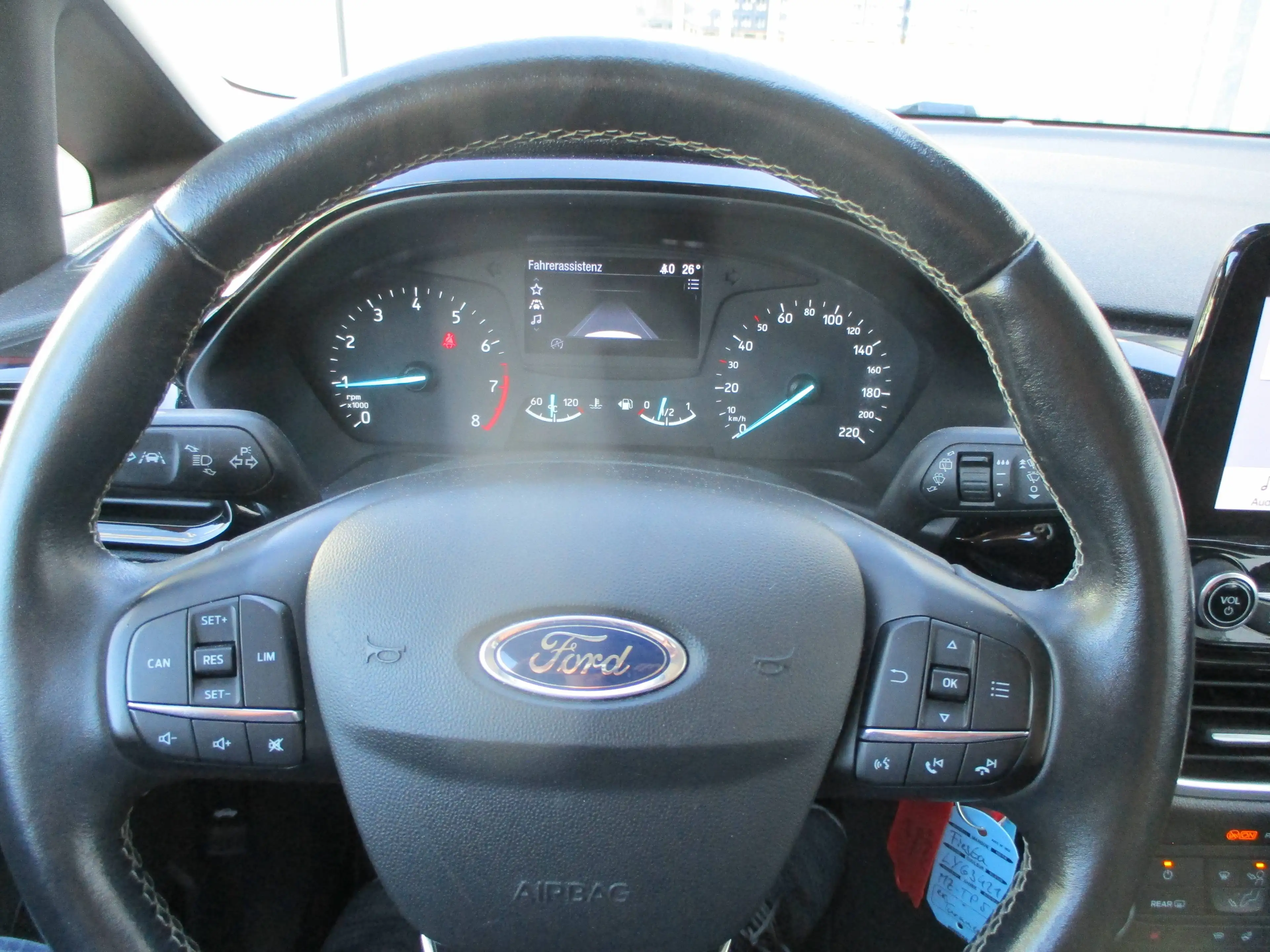 Ford Fiesta Trend — photo 8