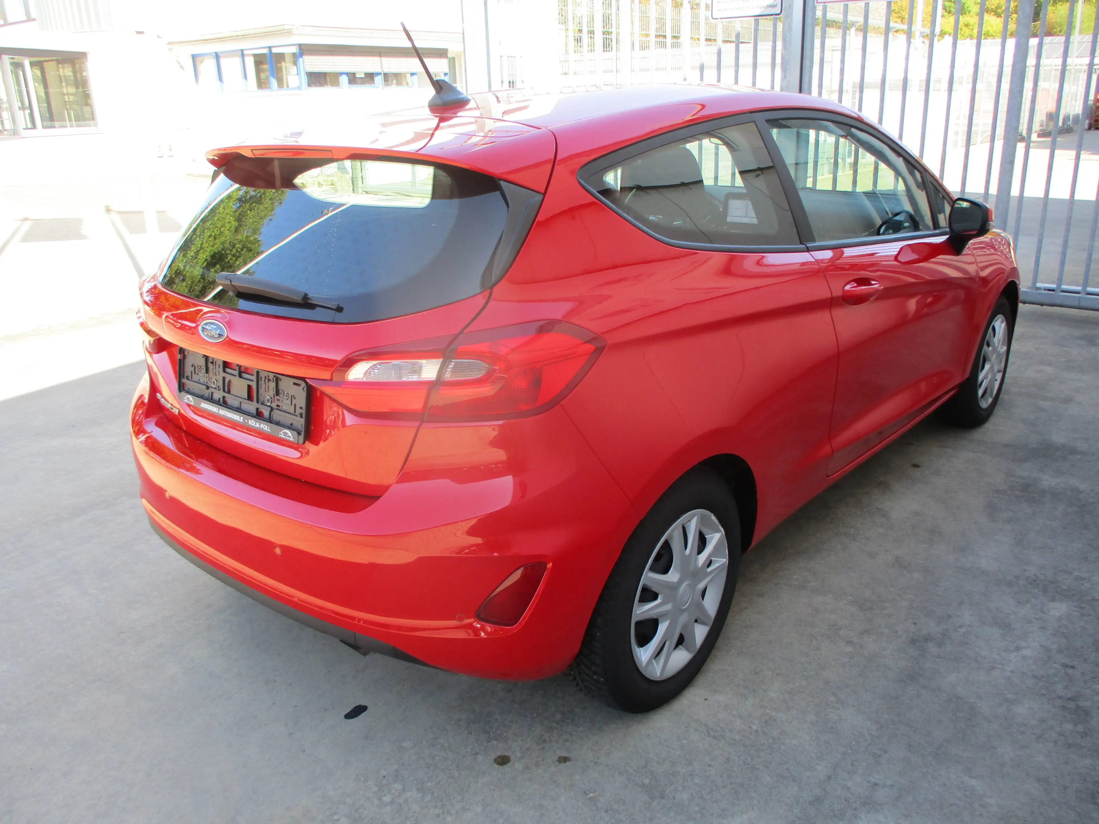 Ford Fiesta Trend — photo 3