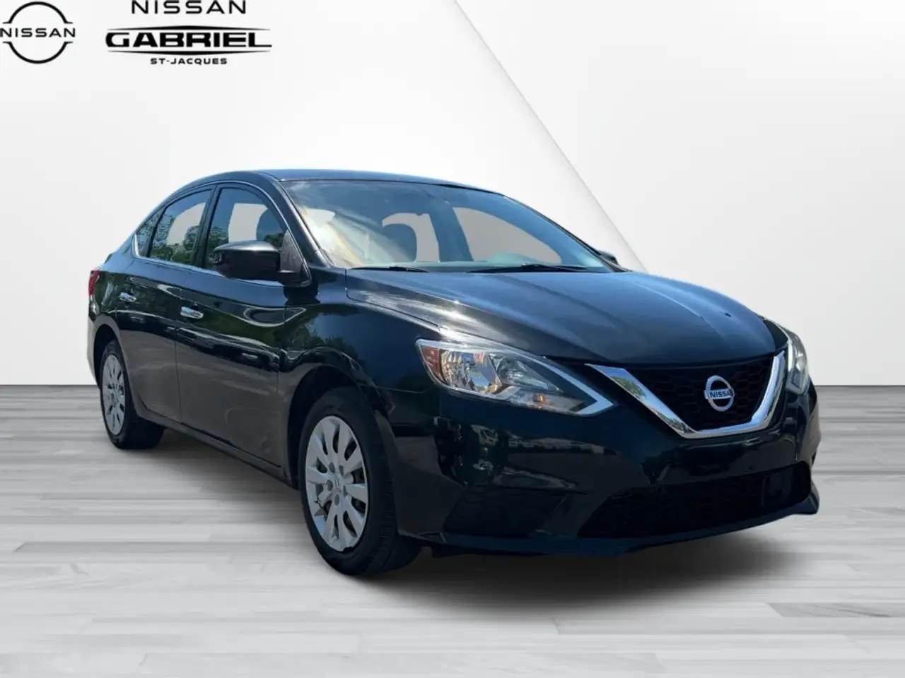 Nissan Sentra fotografie Nissan Sentra